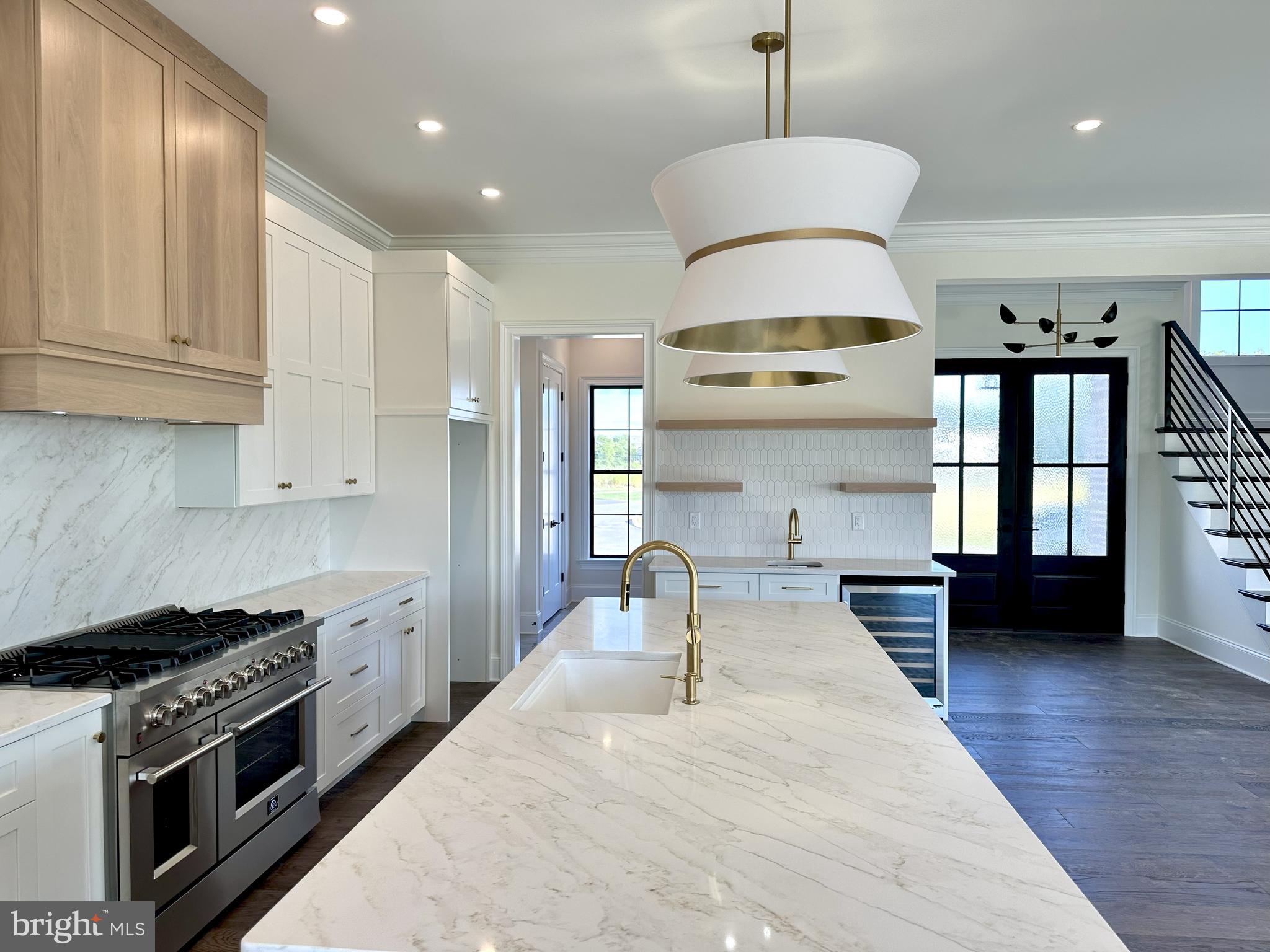 BROOKLAWN - Residential