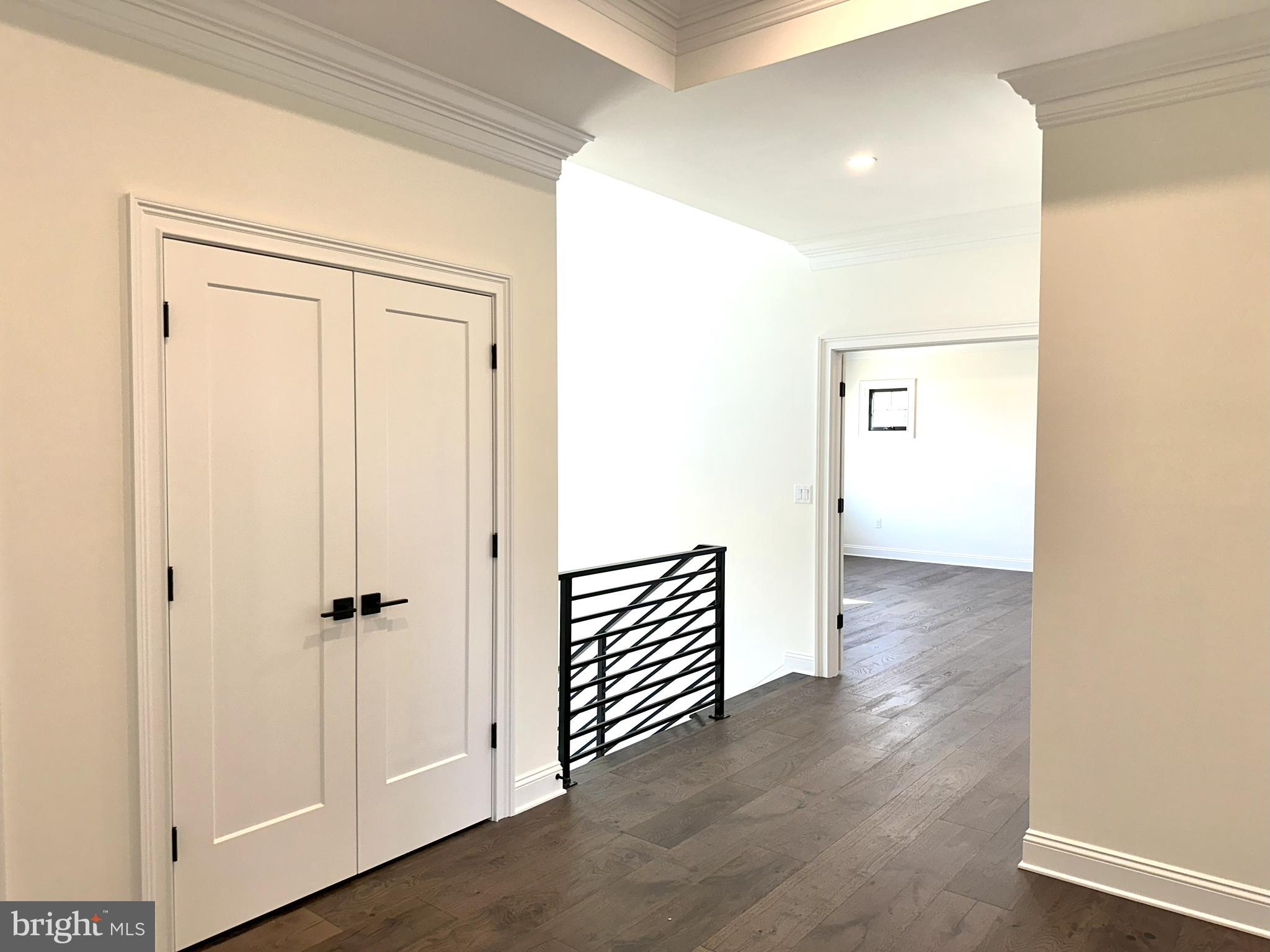 BROOKLAWN - Residential