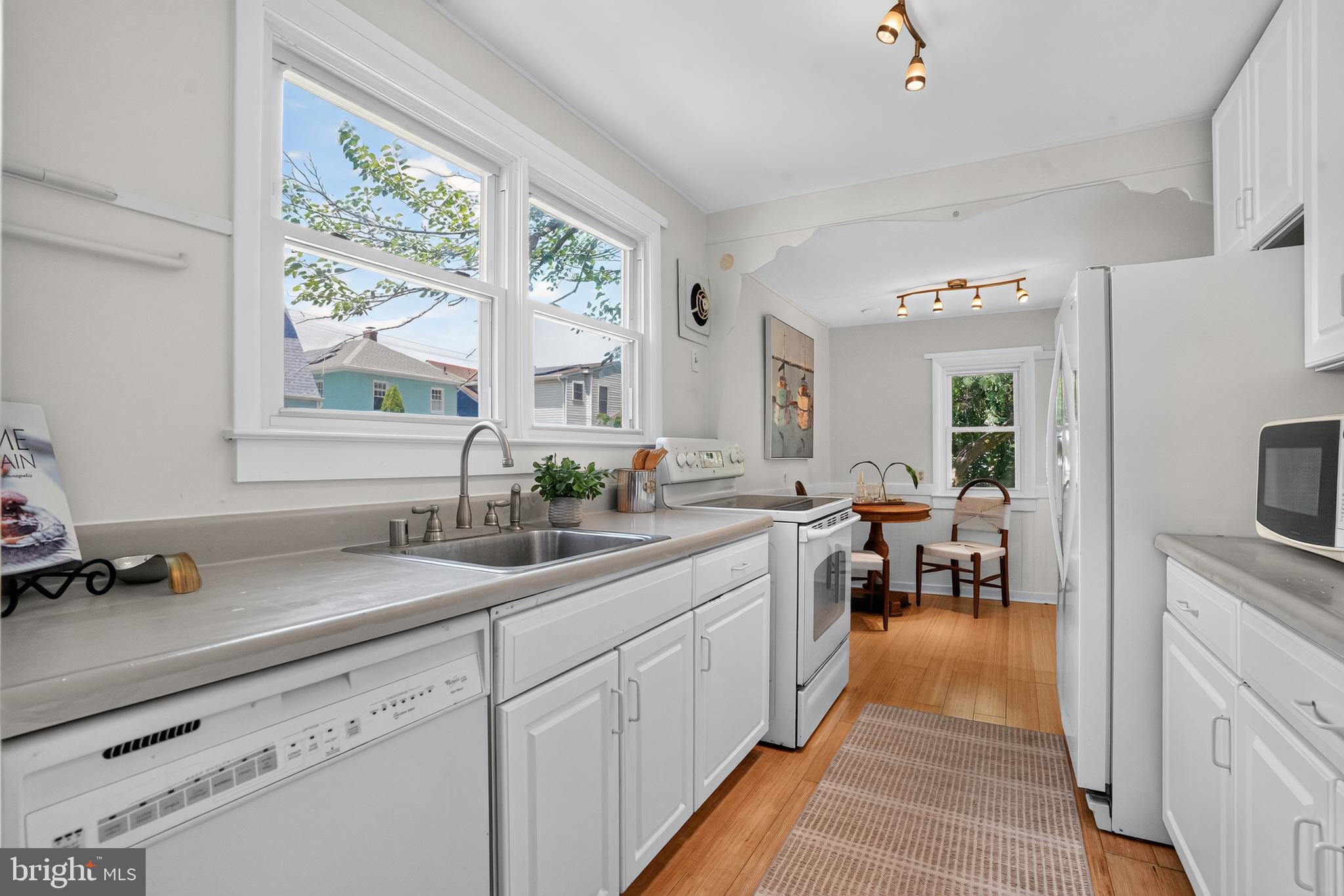 EASTPORT - Residential