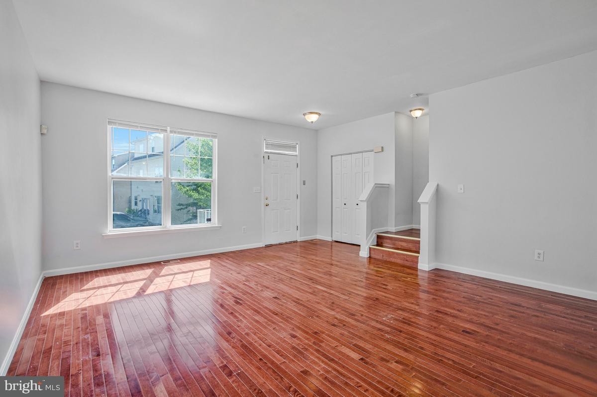 FRANKFORD ESTATES - Residential