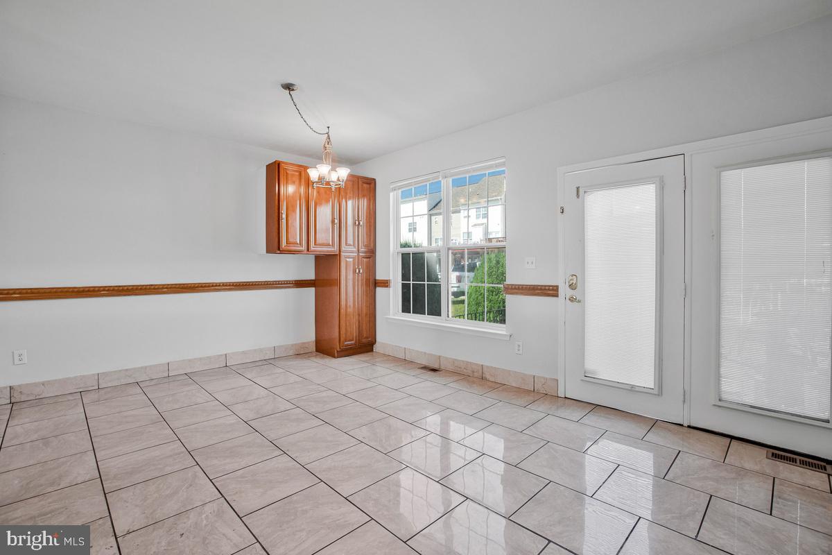 FRANKFORD ESTATES - Residential