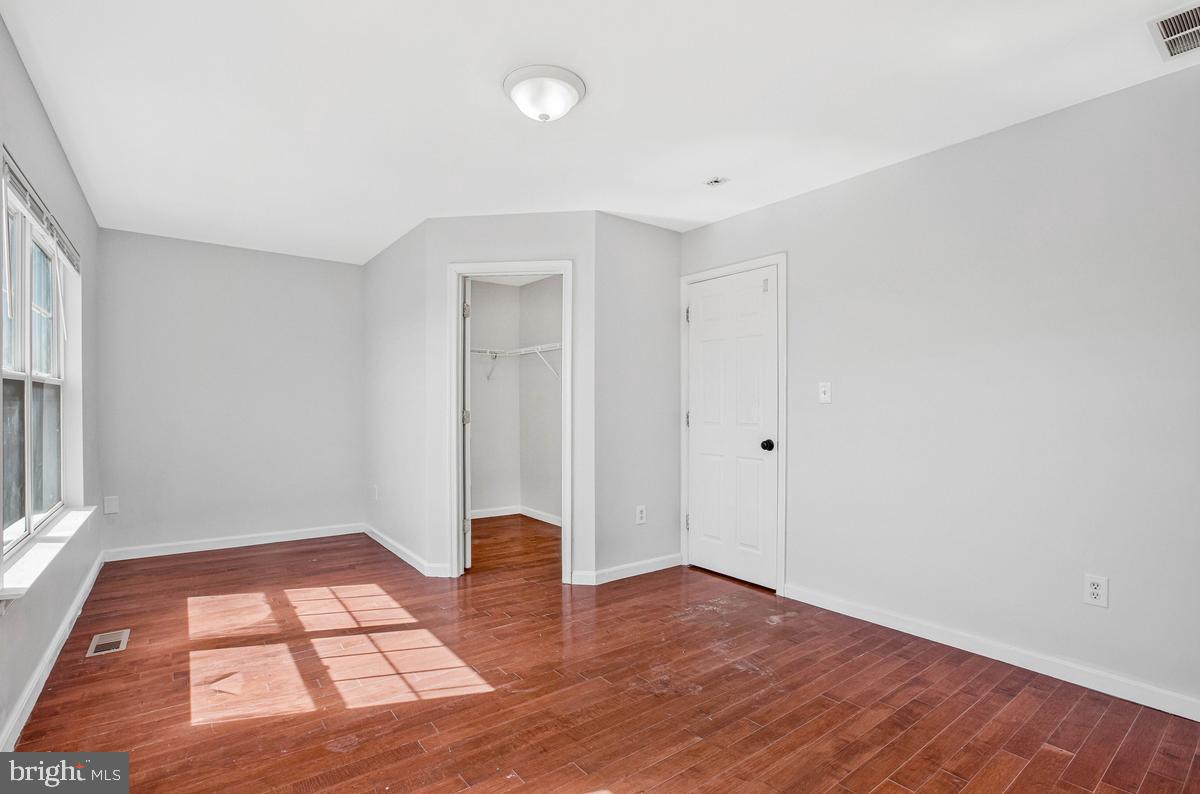 FRANKFORD ESTATES - Residential