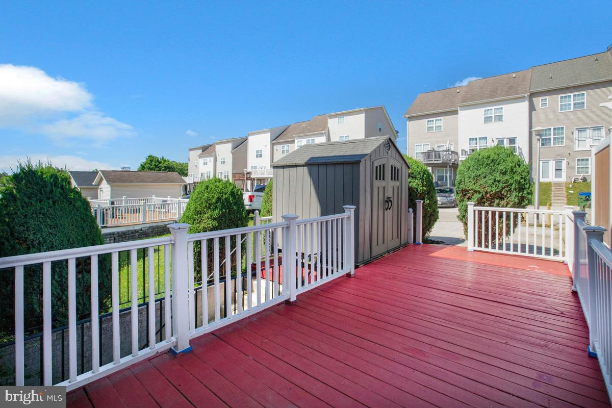 FRANKFORD ESTATES - Residential