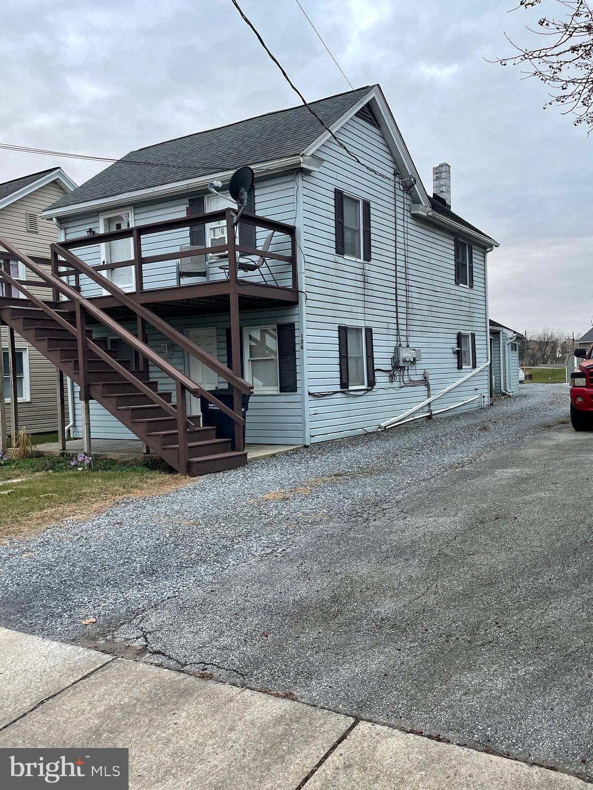 A 2 unit found right in the heart of Gordonville.  Both units are 1 bedroom, the downstairs unit is very large.  Both units have stove, and refridge in the kitchens that belong to the property.  The upstairs apartment has a tub shower combo in the bathroom and the 1st floor apartment has a stall shower combo.  These units have been filled for a long time and are currently managed by Hostetter Rentals in Gap. There is private parking in the back, a deck for the 2nd floor tenant and a porch for the 1st floor.
