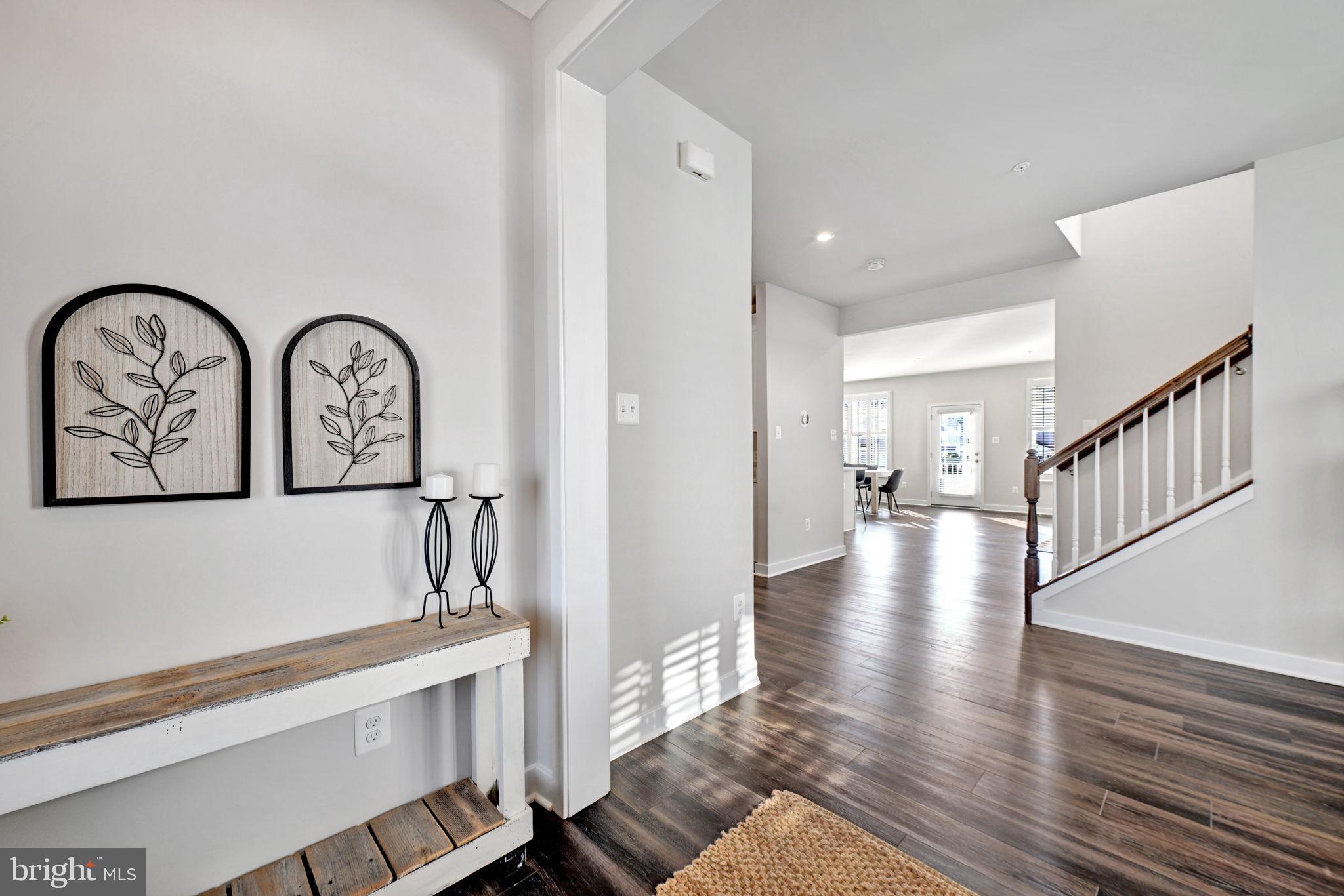 TWO RIVERS - Residential