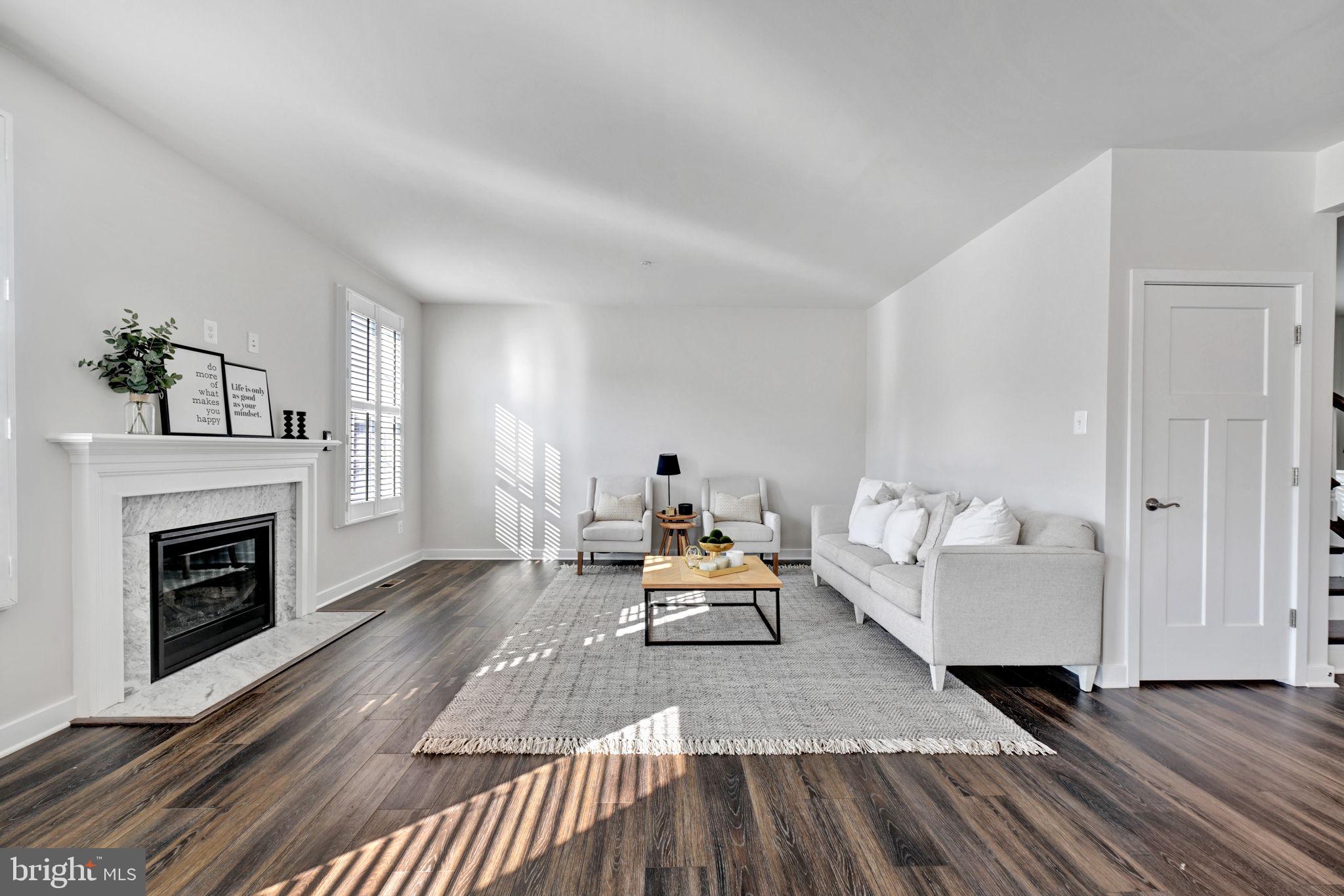 TWO RIVERS - Residential
