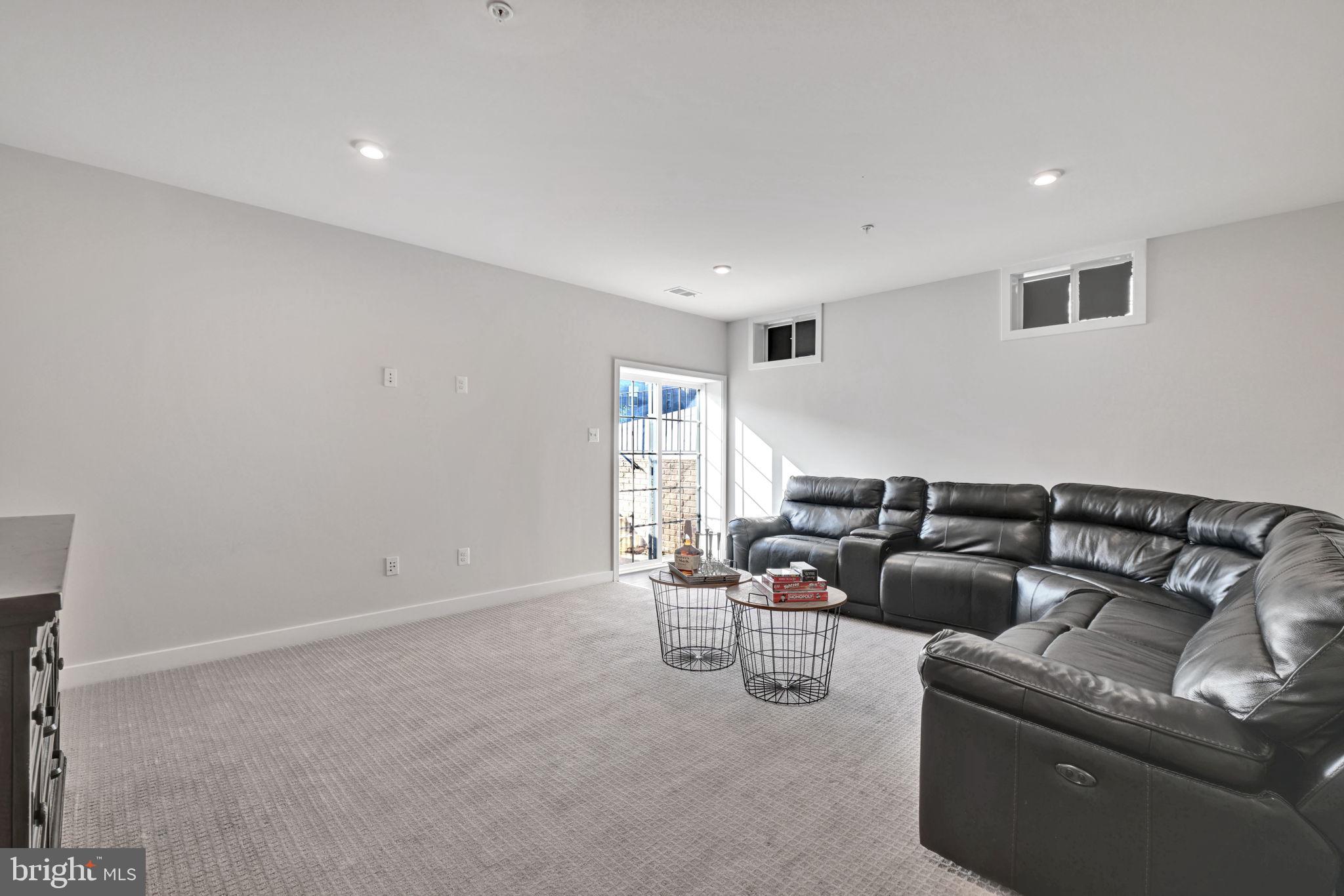 TWO RIVERS - Residential