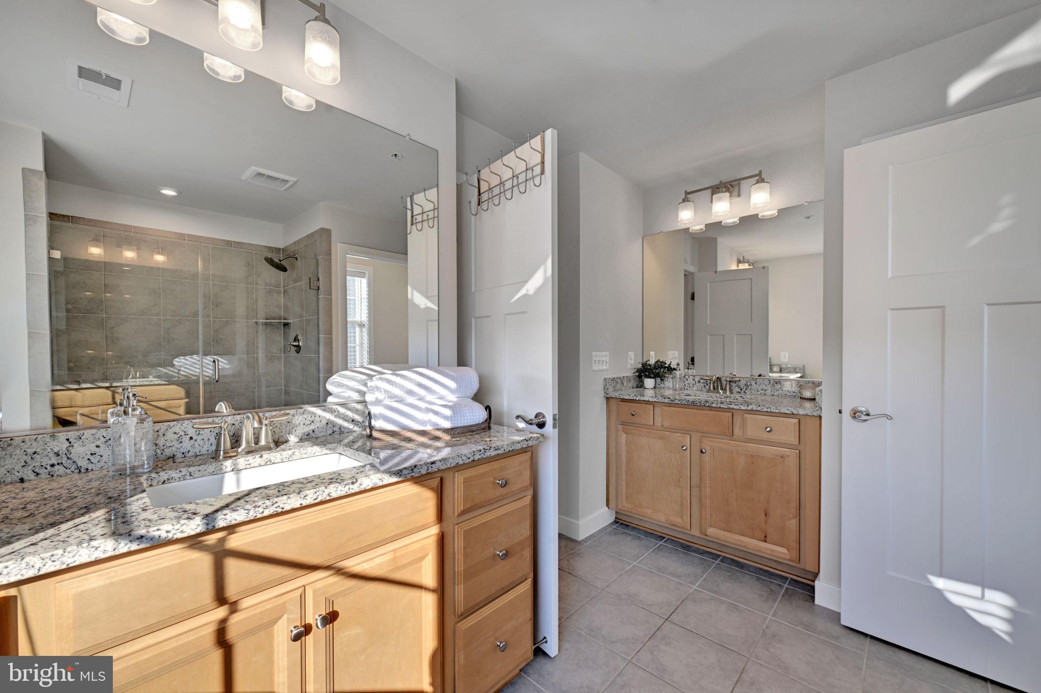 TWO RIVERS - Residential