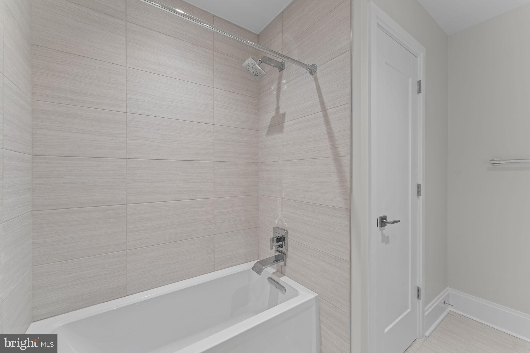 TYSONS CORNER - Residential