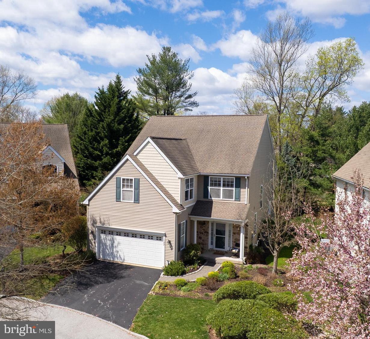POTTERS POND - Residential
