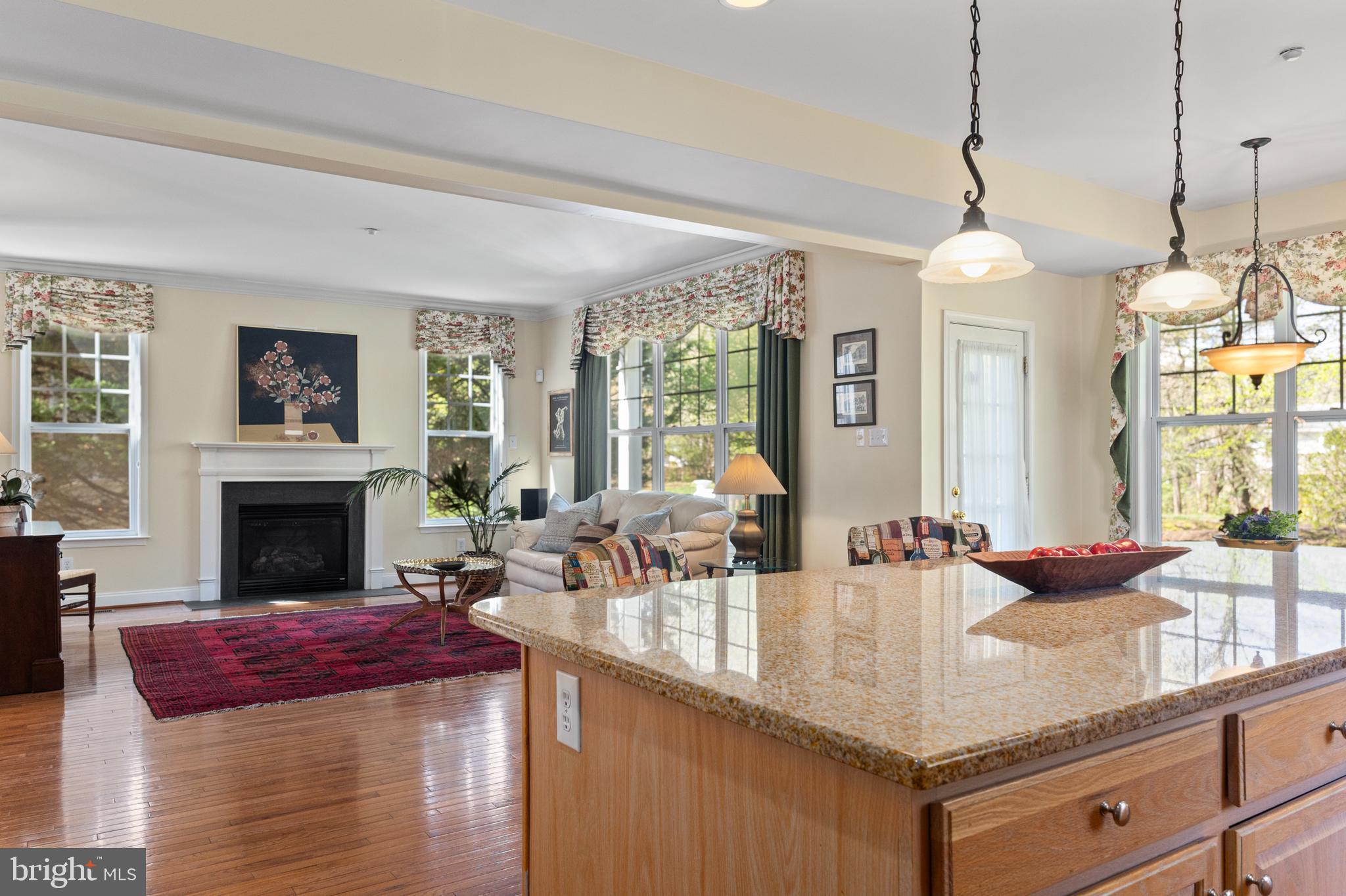POTTERS POND - Residential