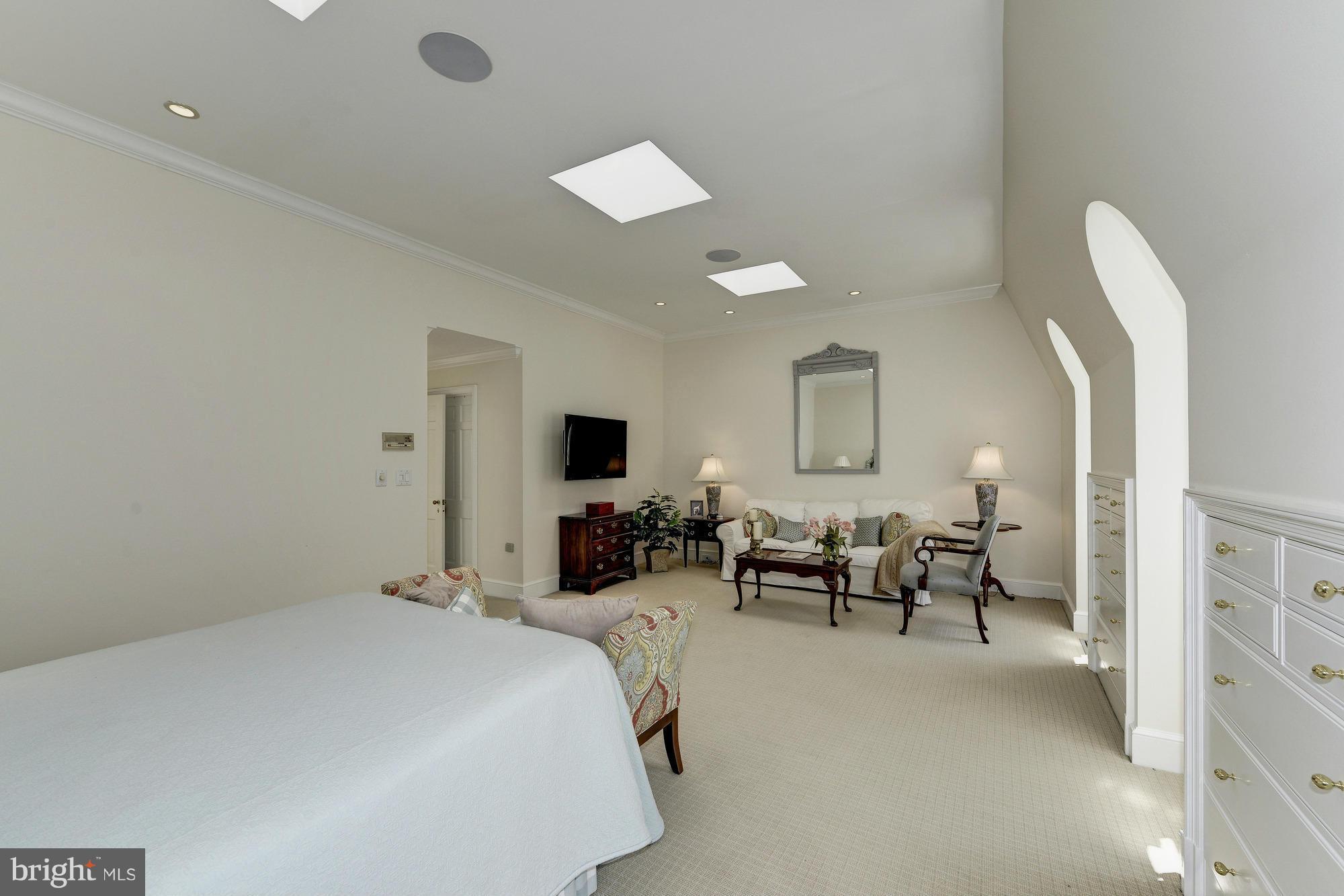 GEORGETOWN - Residential