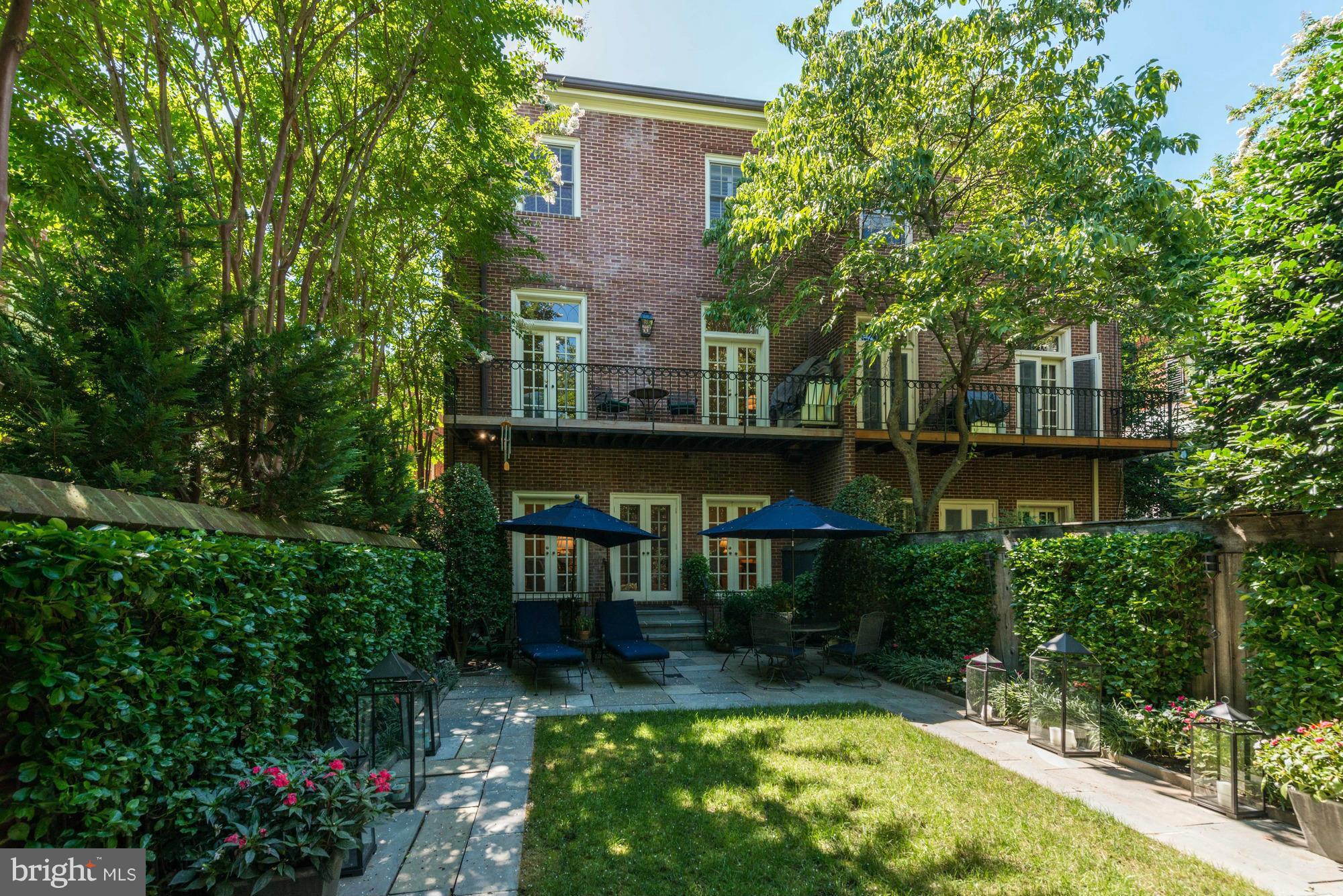 GEORGETOWN - Residential