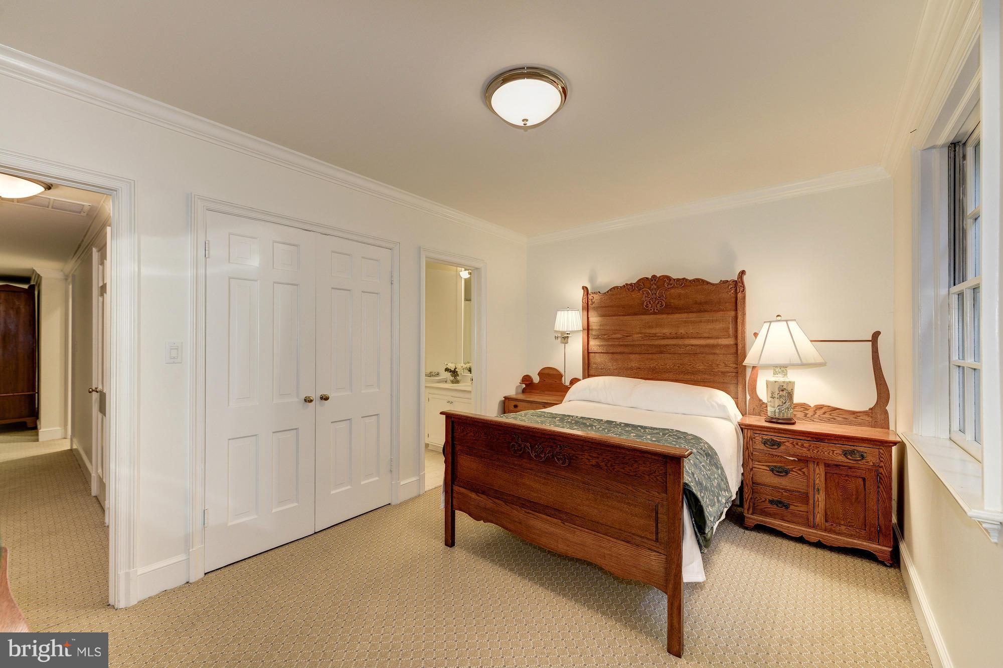 GEORGETOWN - Residential