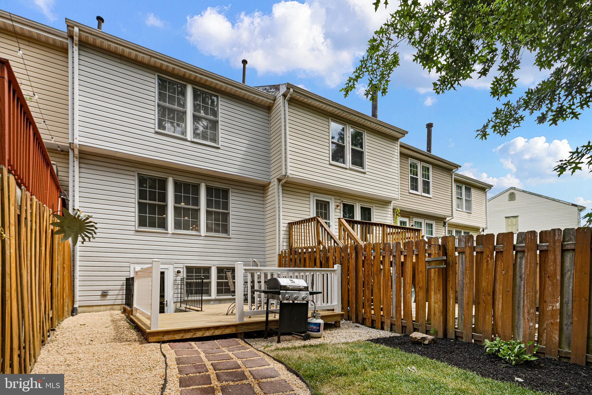 PINEWOODS - Residential