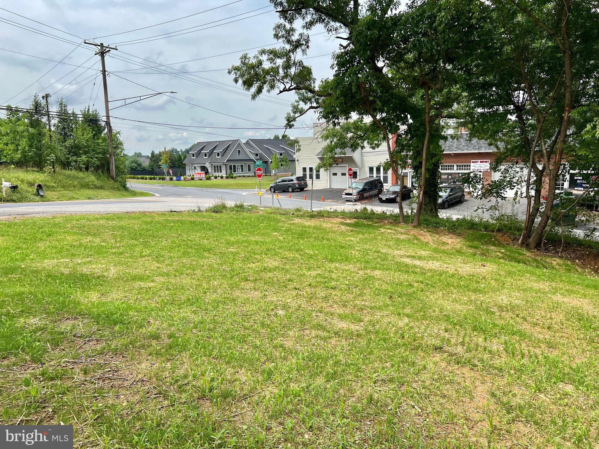 DAISY HILL ESTATES - Commercial Sale