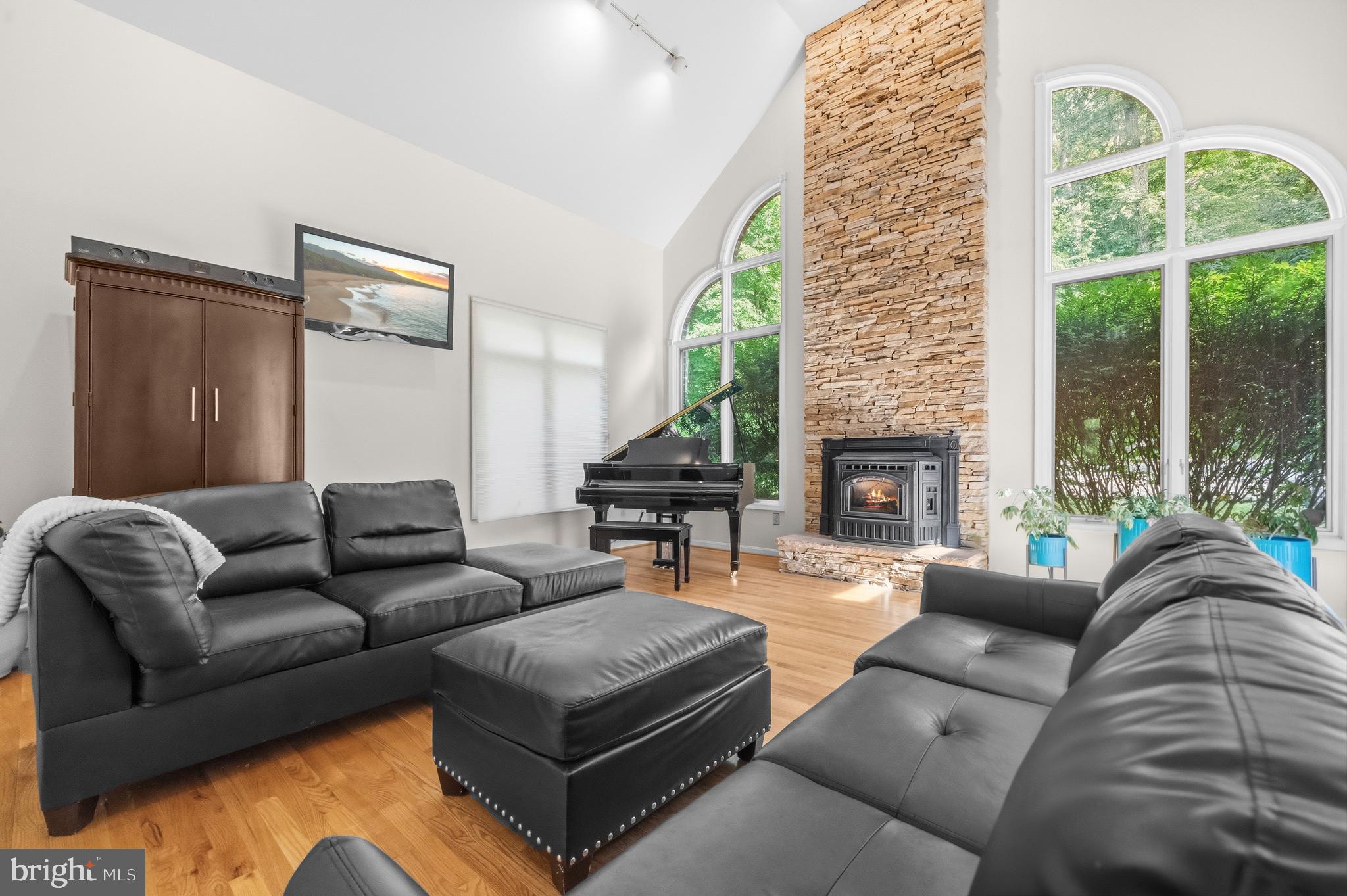 BRIERLY - Residential