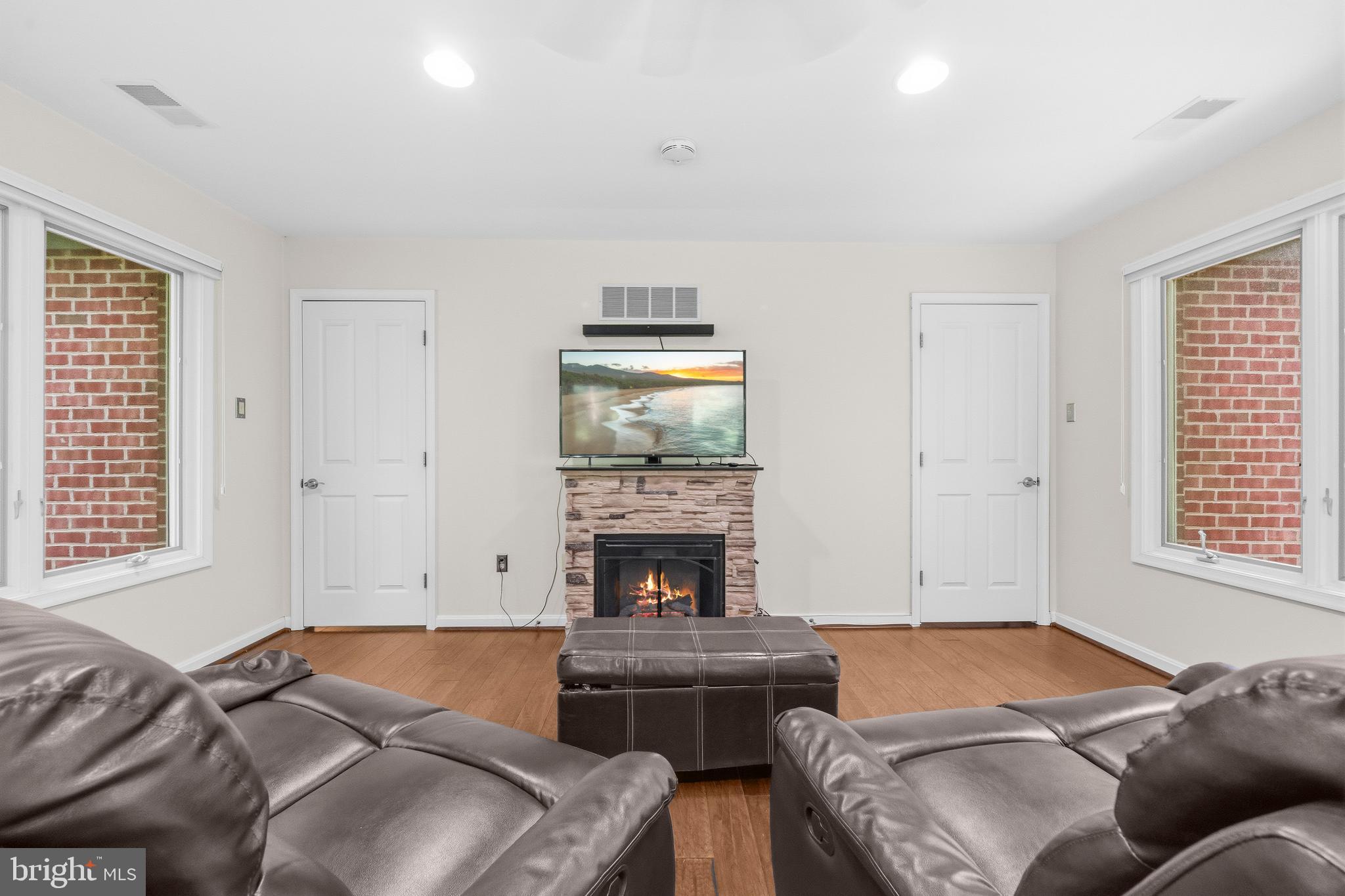 BRIERLY - Residential
