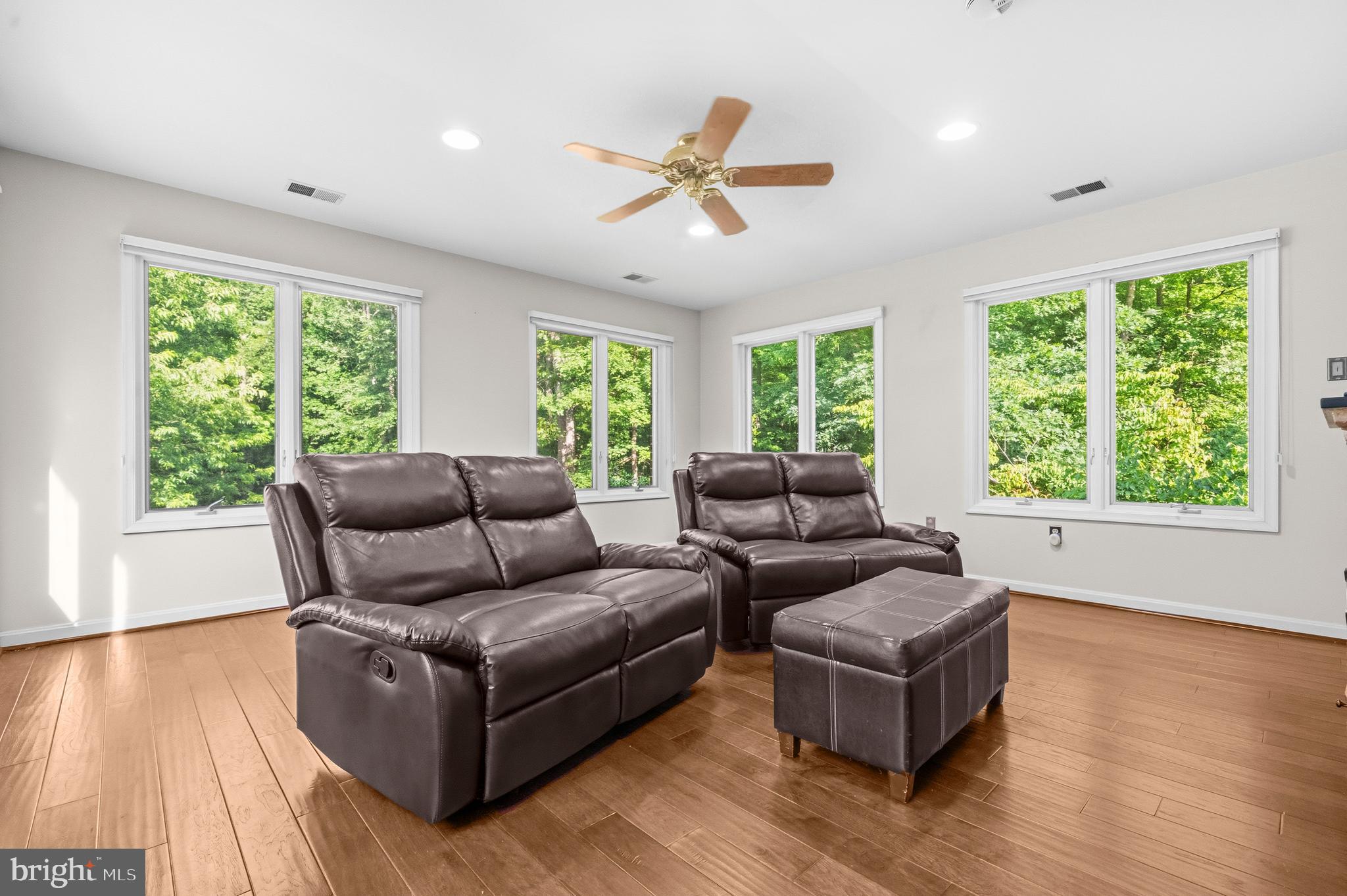BRIERLY - Residential