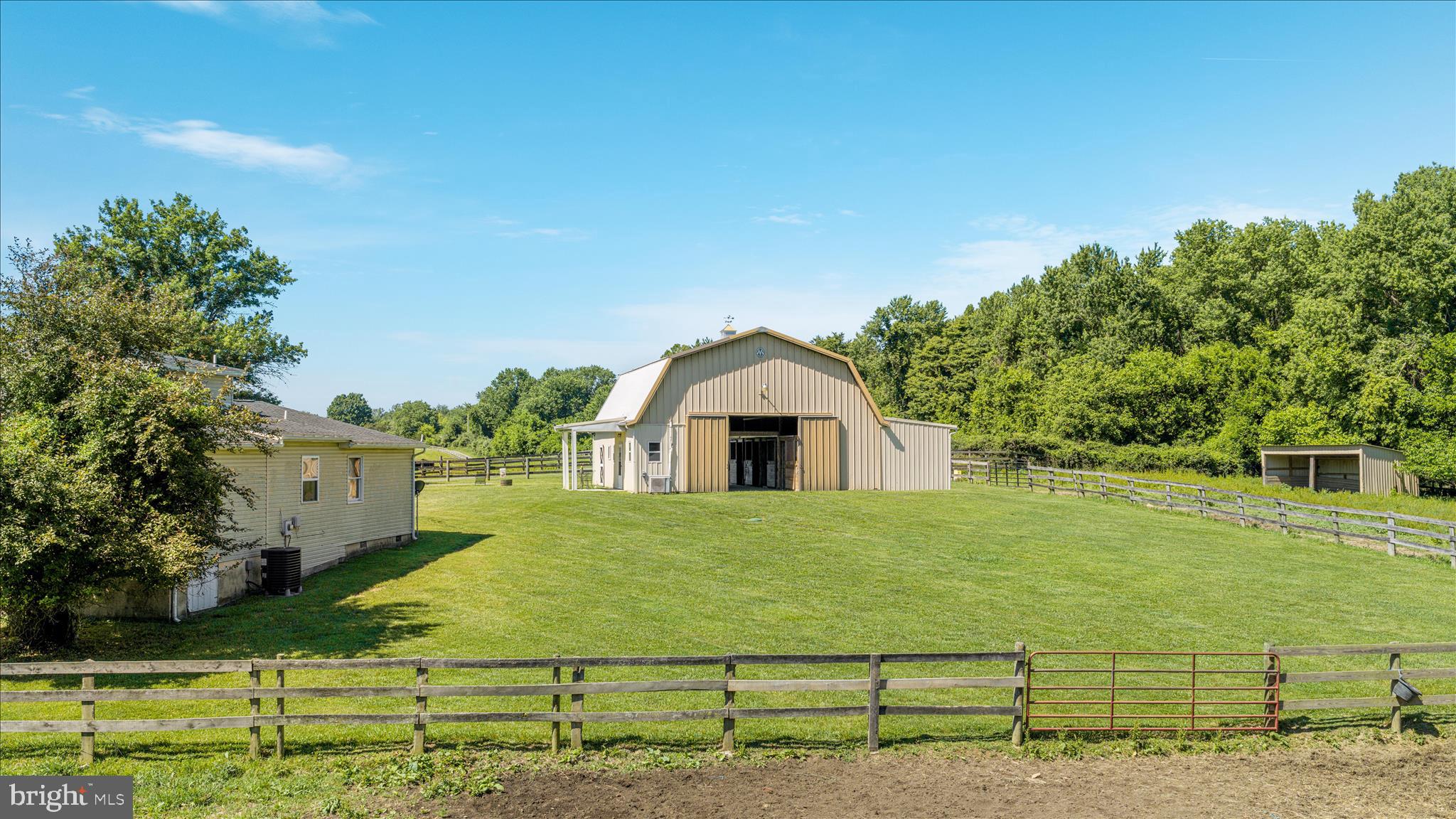 AVON BEND - Residential