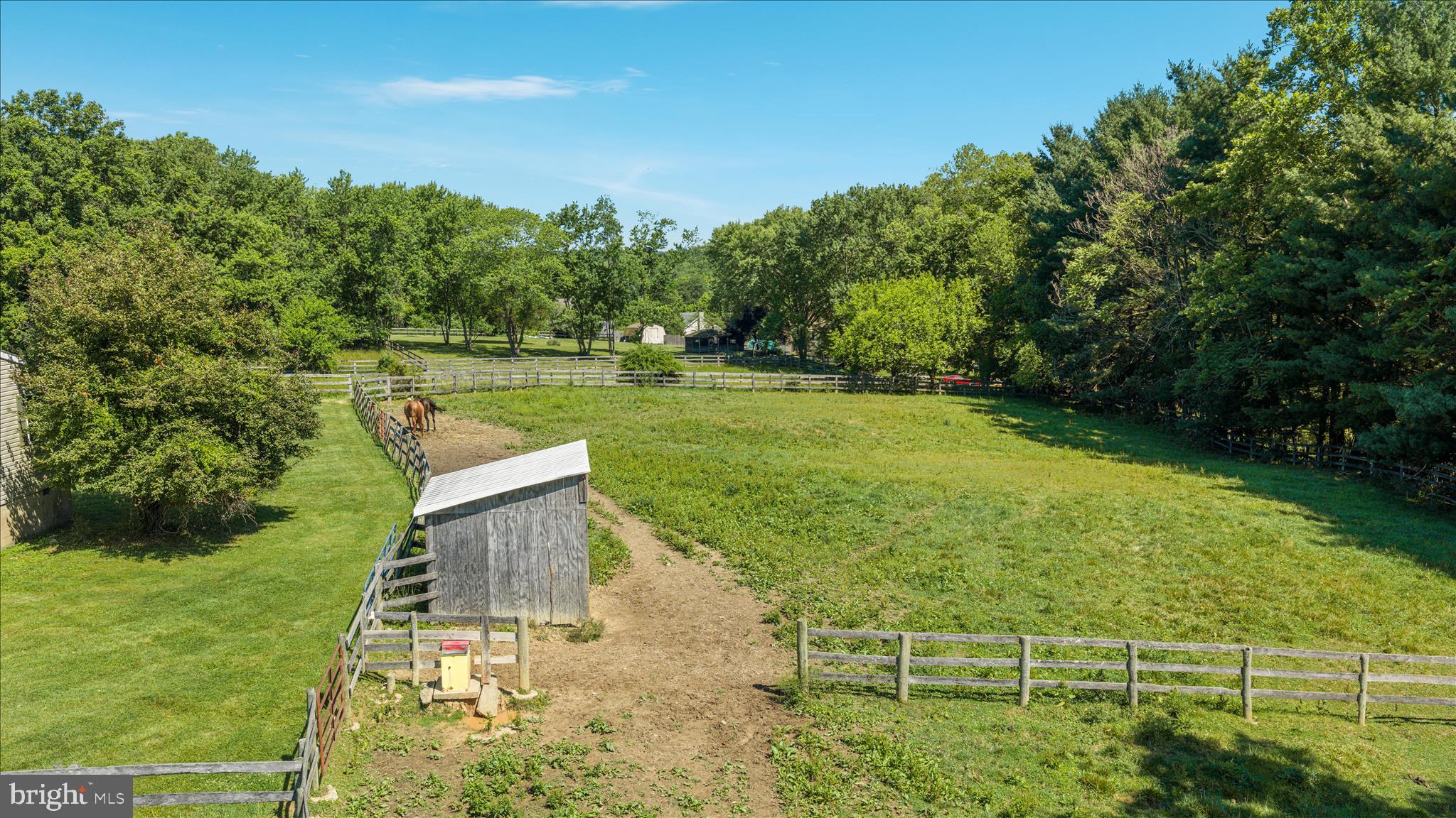 AVON BEND - Residential