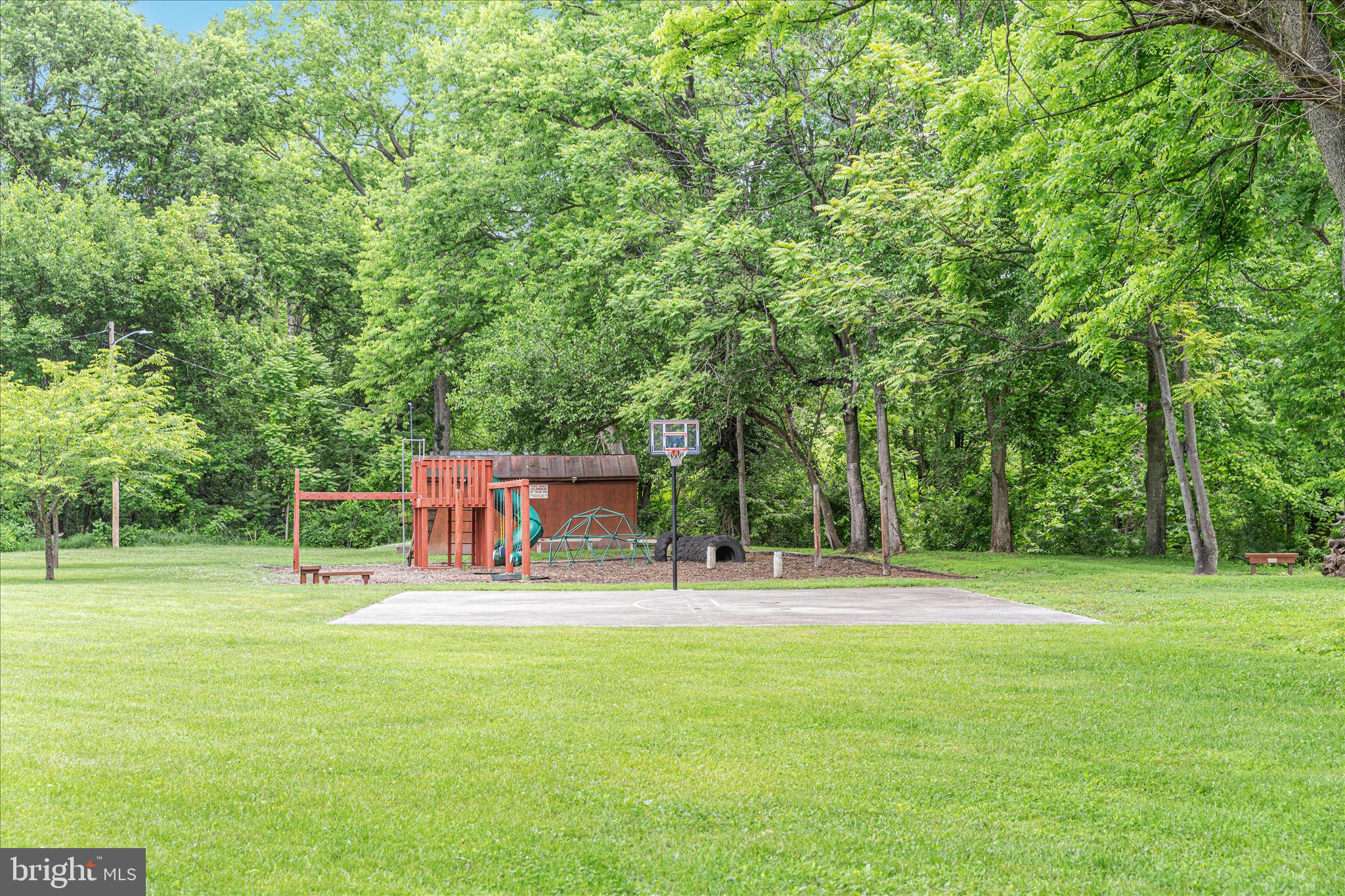 AVON BEND - Residential