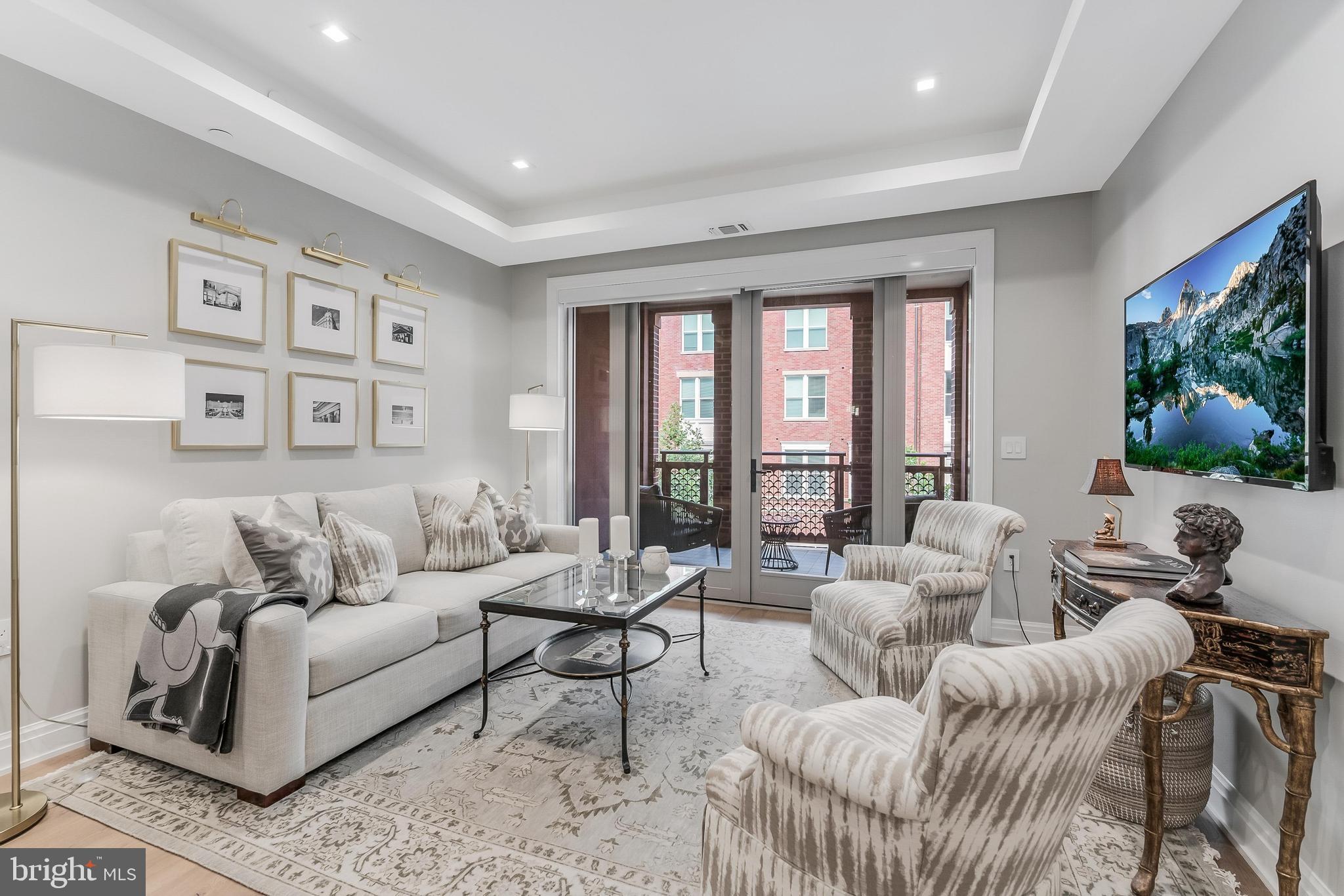 CHEVY CHASE - Residential
