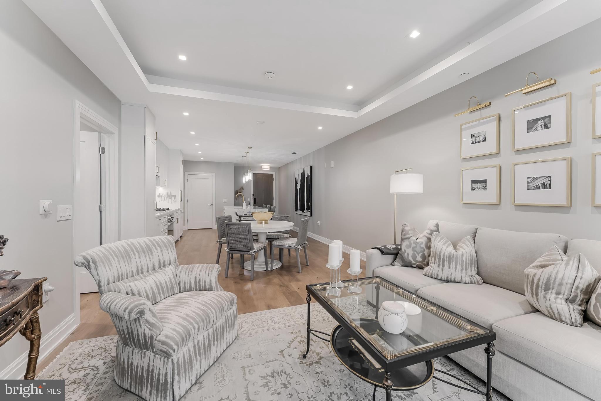 CHEVY CHASE - Residential