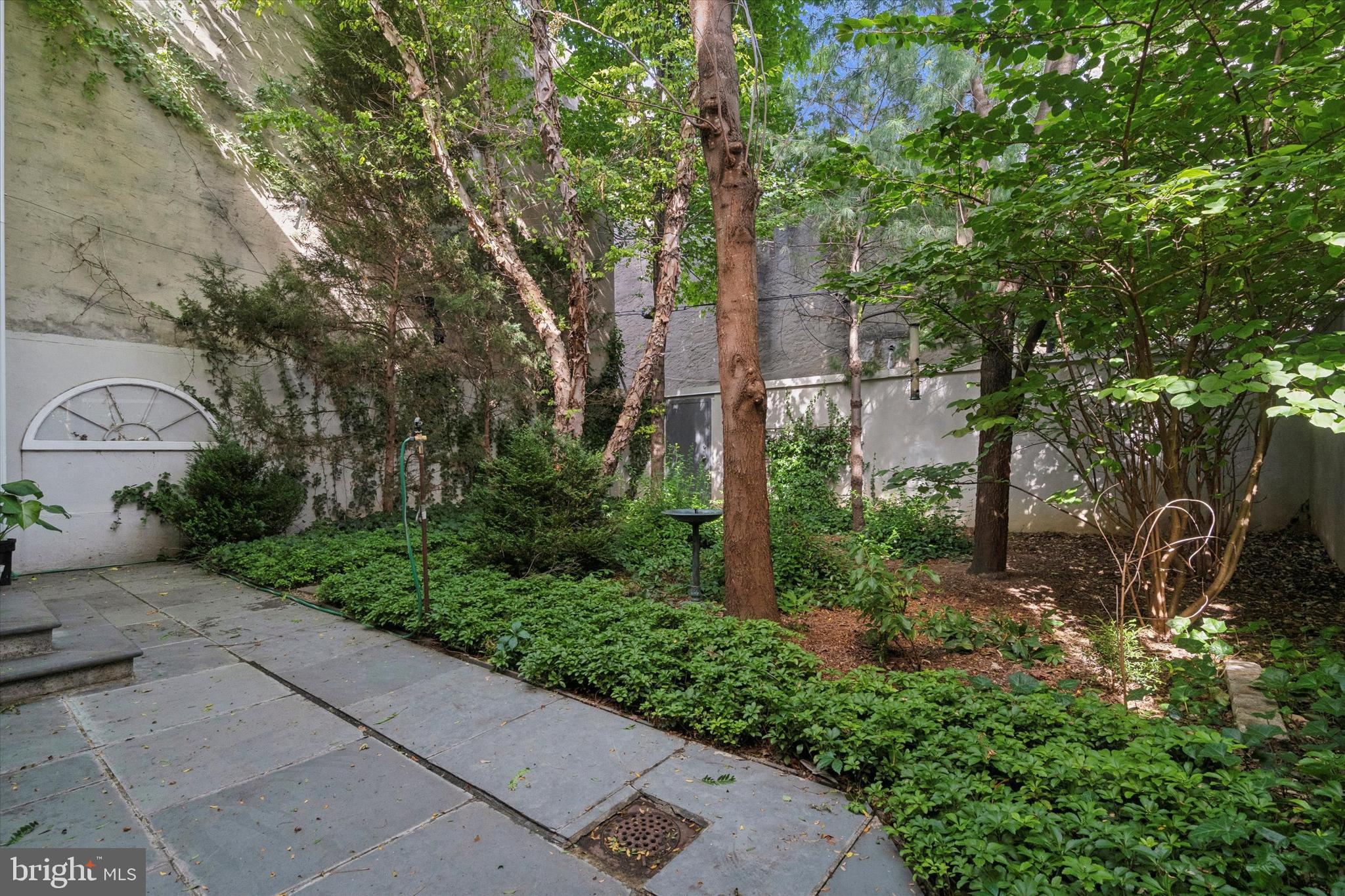 BELLA VISTA - Residential