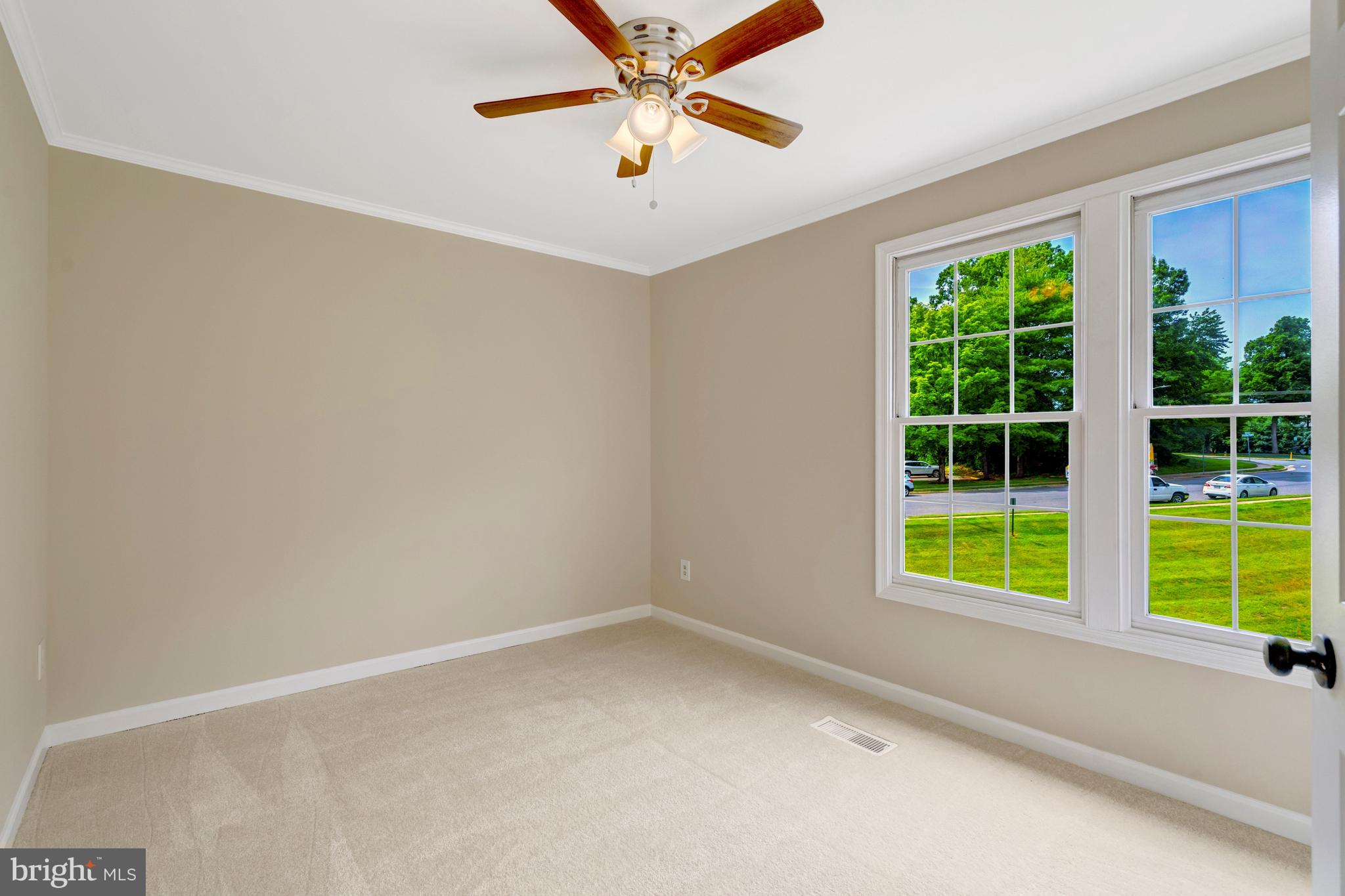 WELLINGTON/CLOVERHILL - Residential