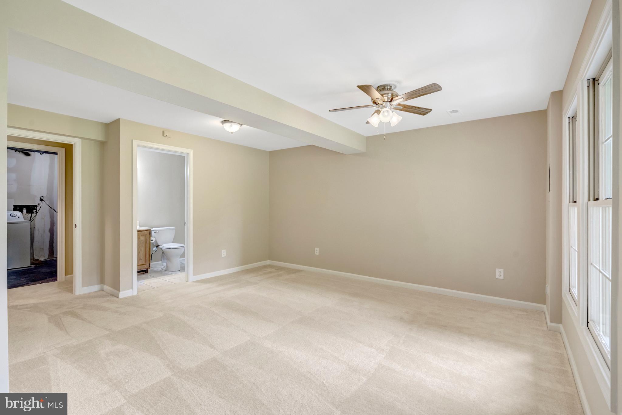 WELLINGTON/CLOVERHILL - Residential