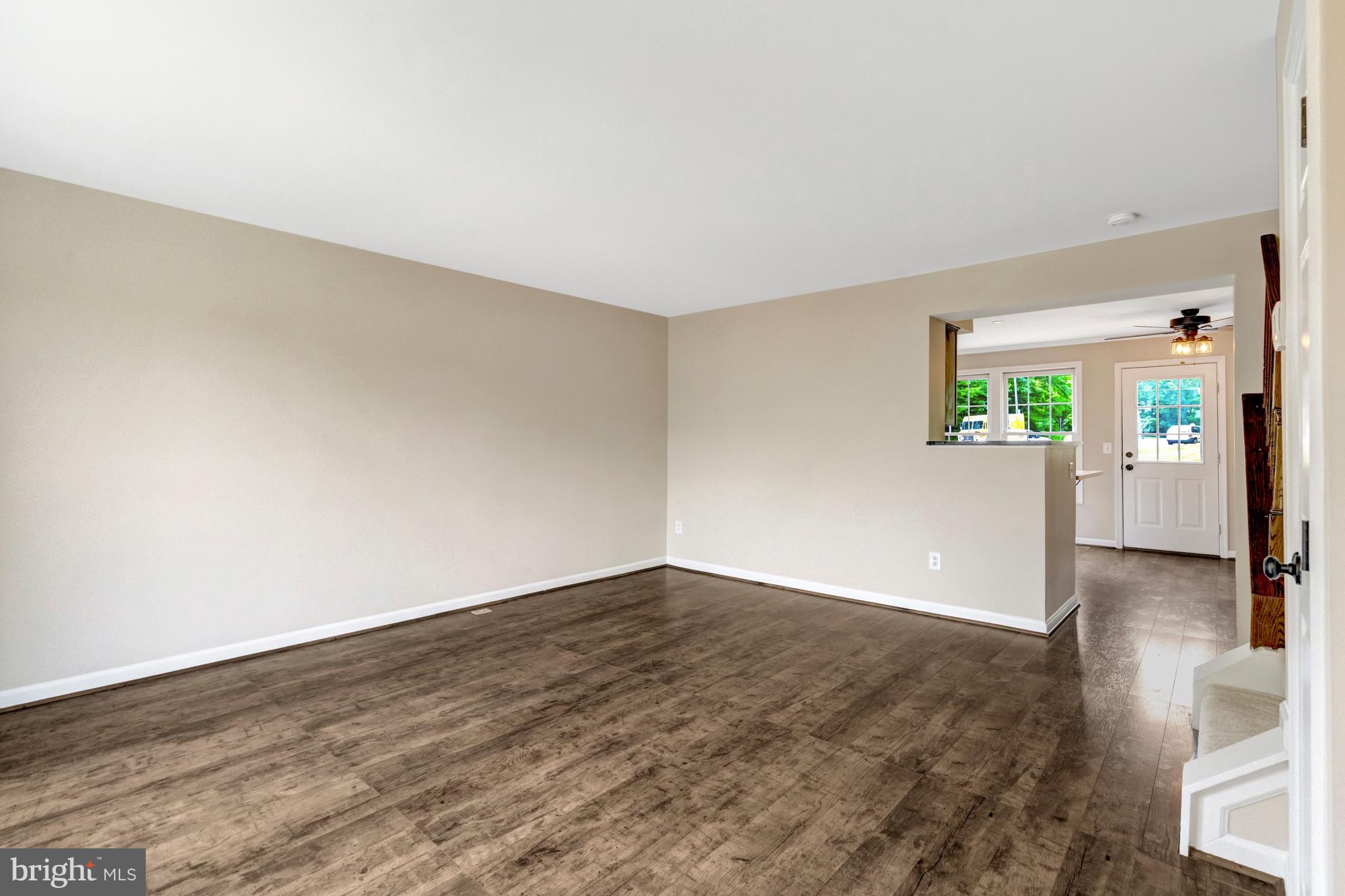 WELLINGTON/CLOVERHILL - Residential