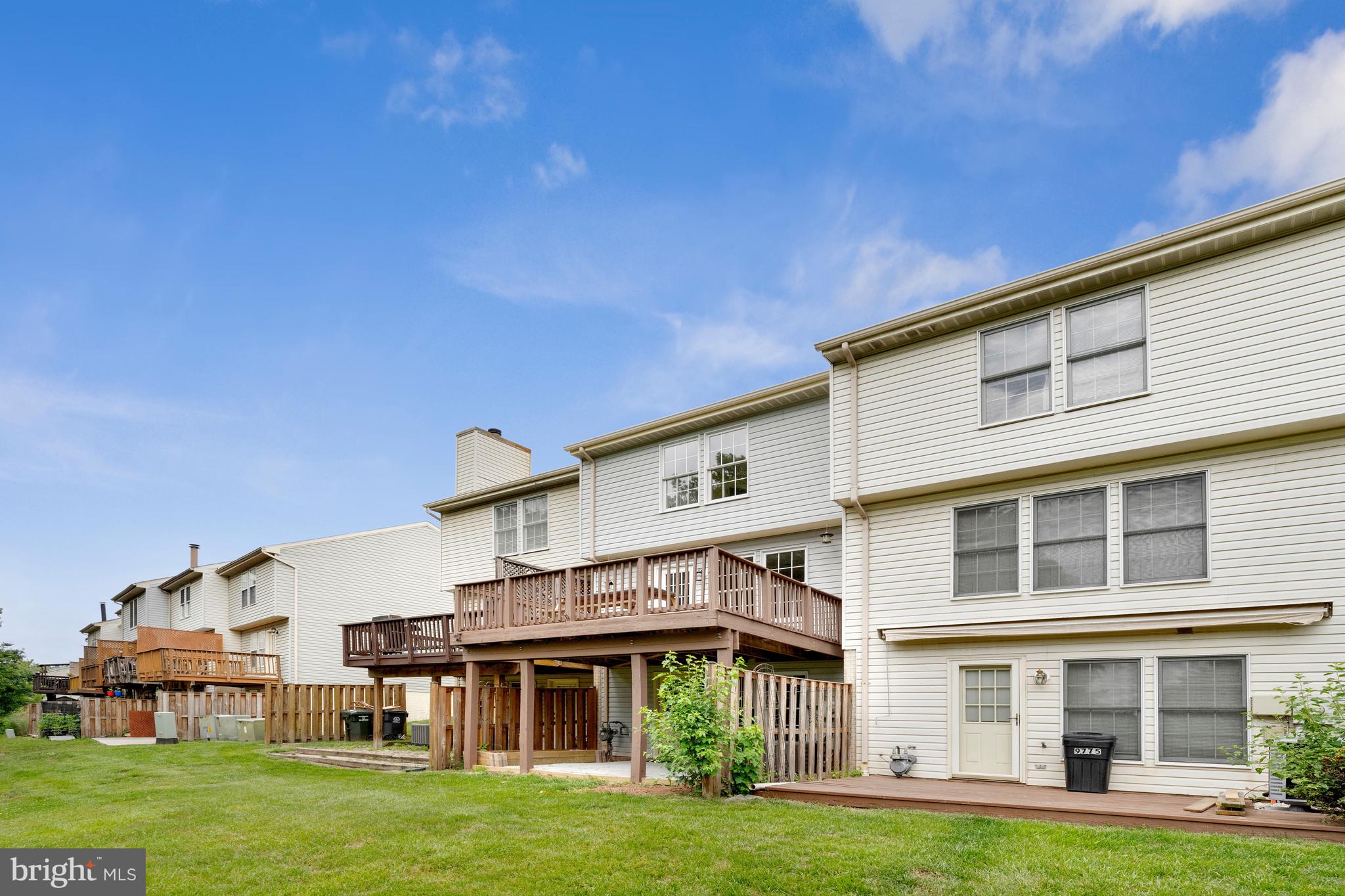 WELLINGTON/CLOVERHILL - Residential