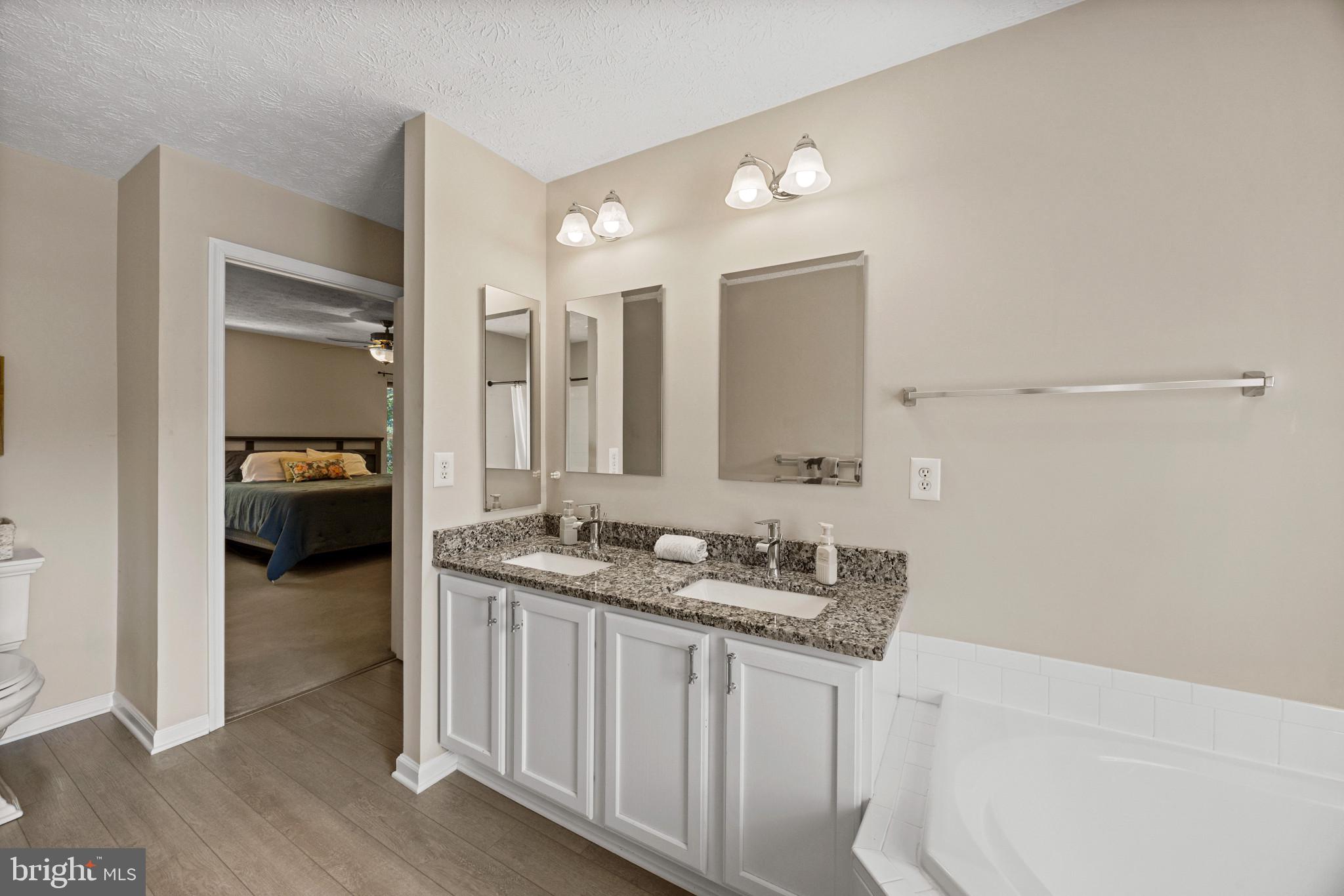 BAY WATCH ESTATES - Residential