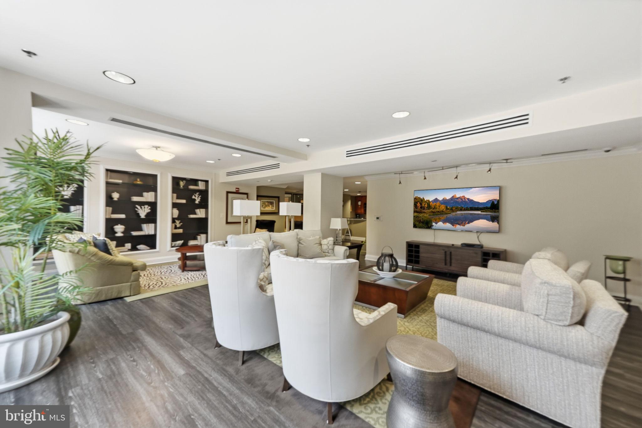 BELMONT BAY - Residential