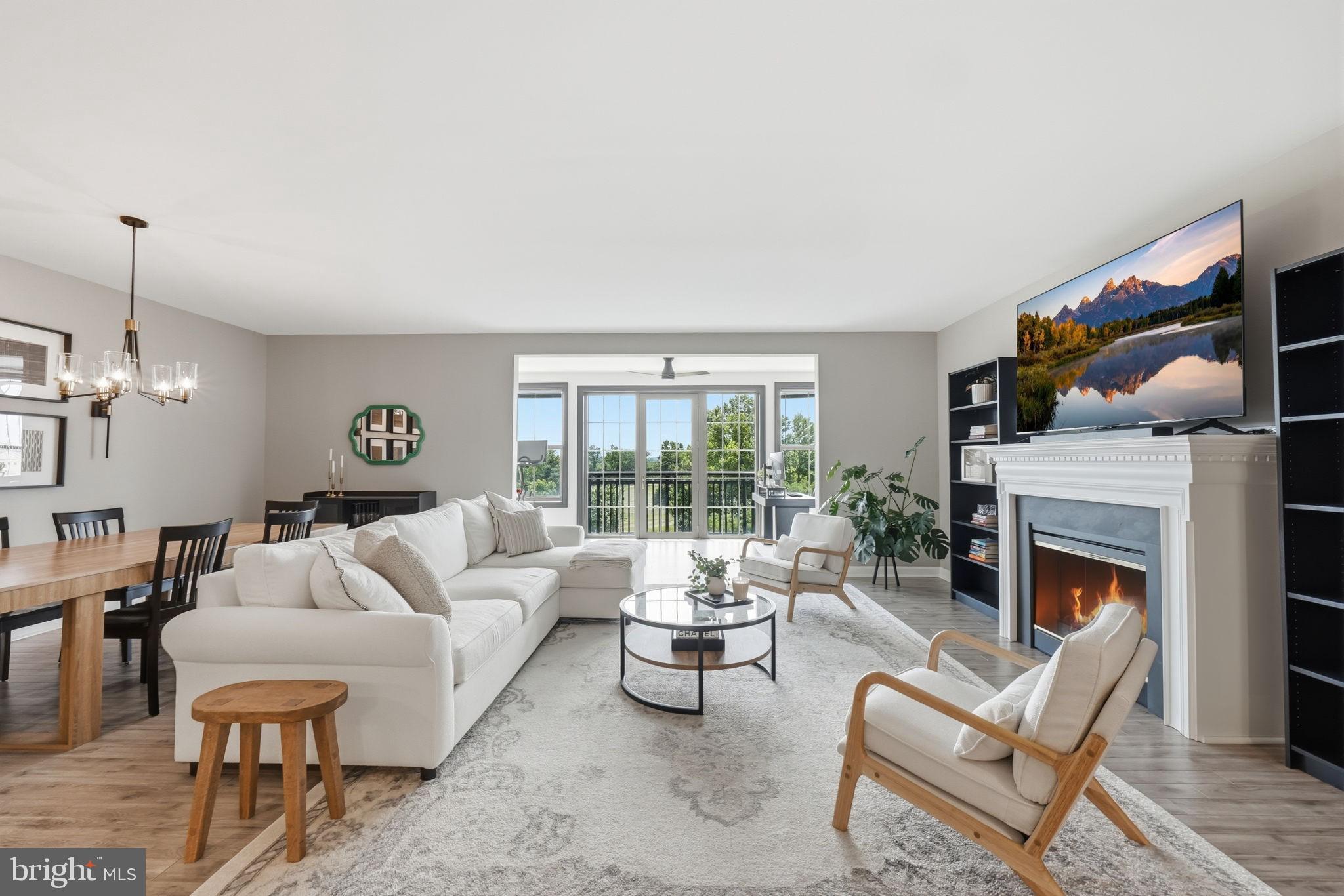 BELMONT BAY - Residential
