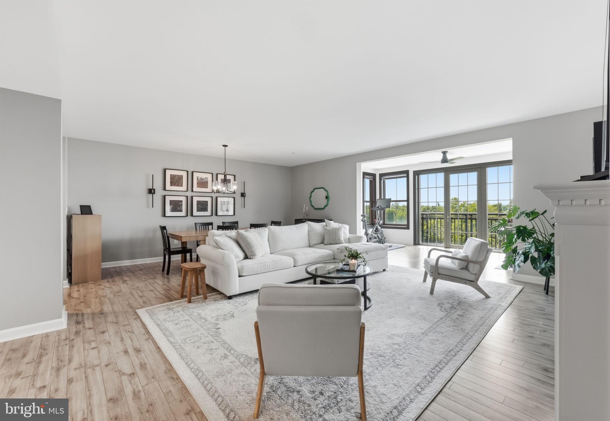 BELMONT BAY - Residential