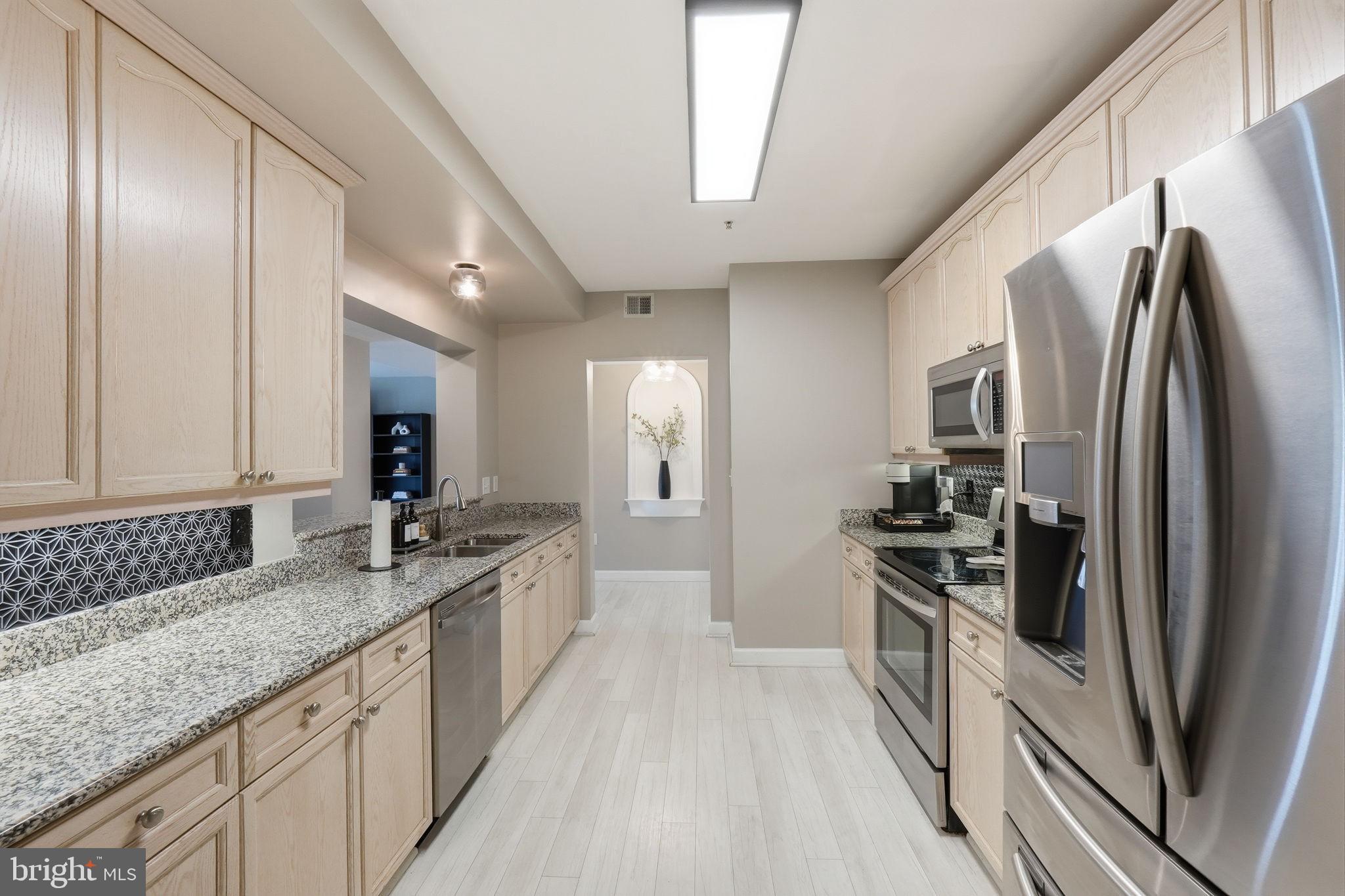 BELMONT BAY - Residential