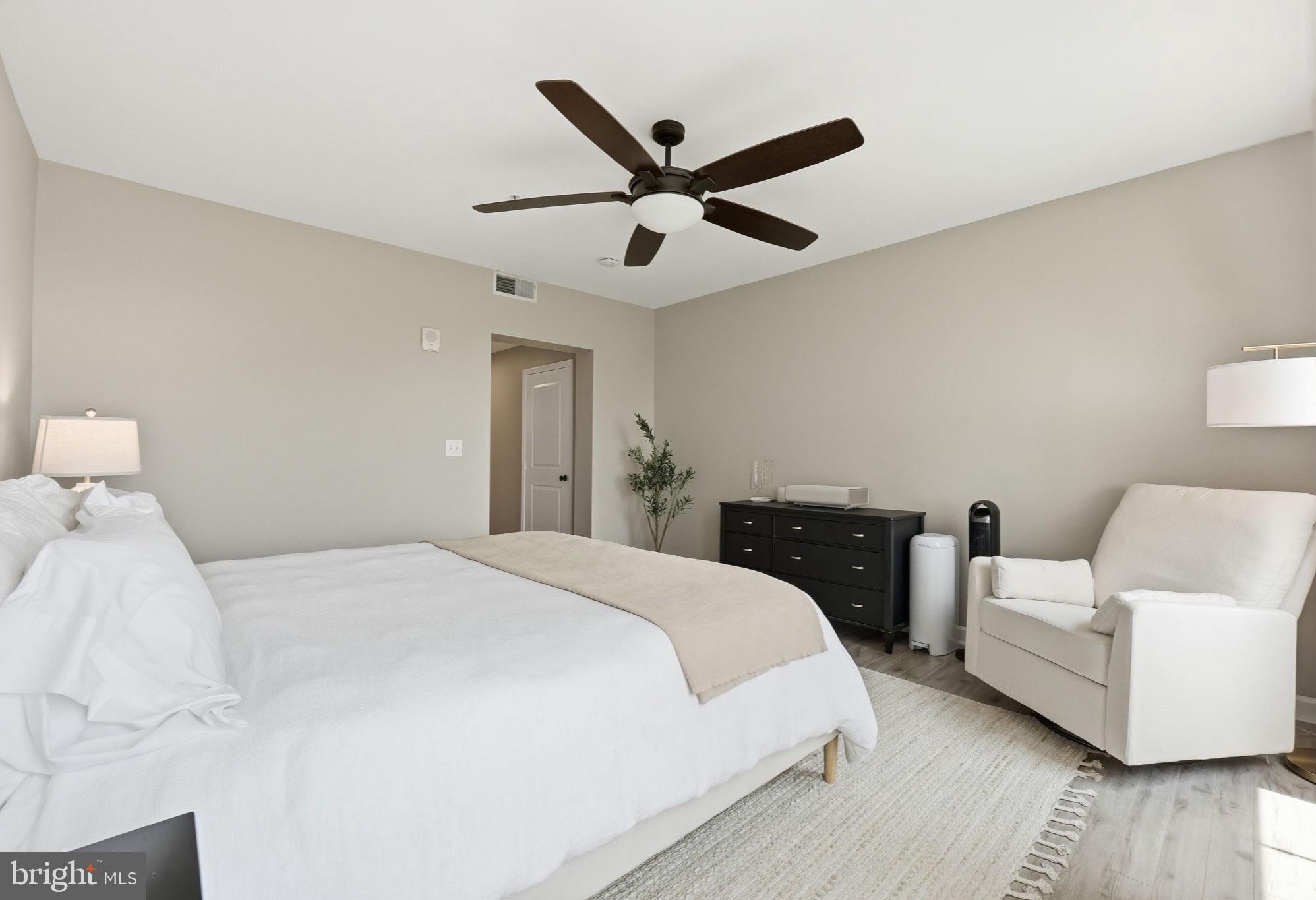 BELMONT BAY - Residential