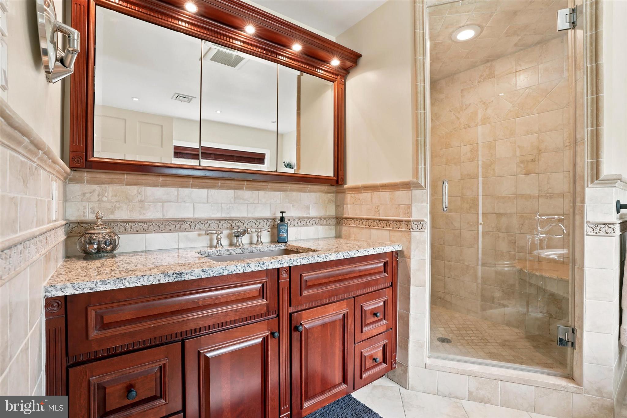 TANYARD FARMS - Residential