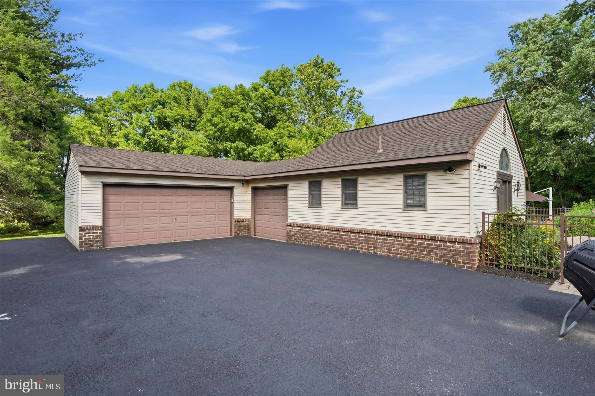 TANYARD FARMS - Residential