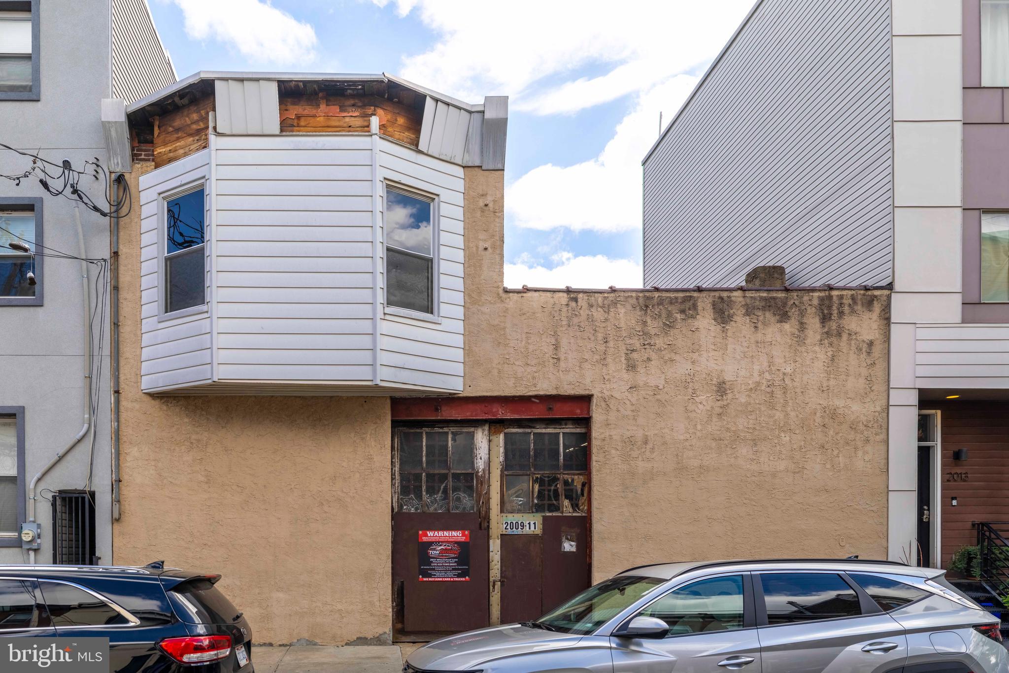 FISHTOWN - Commercial Sale
