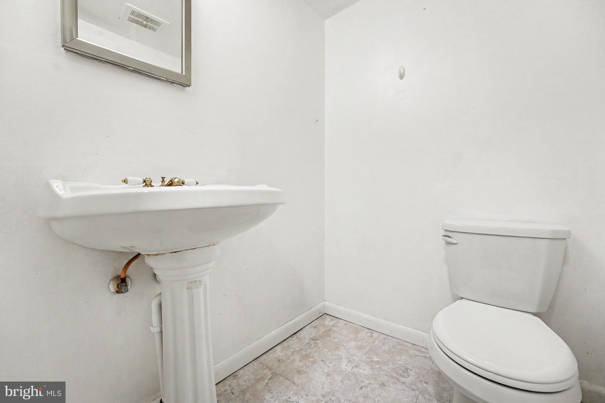 LANSDALE - Residential