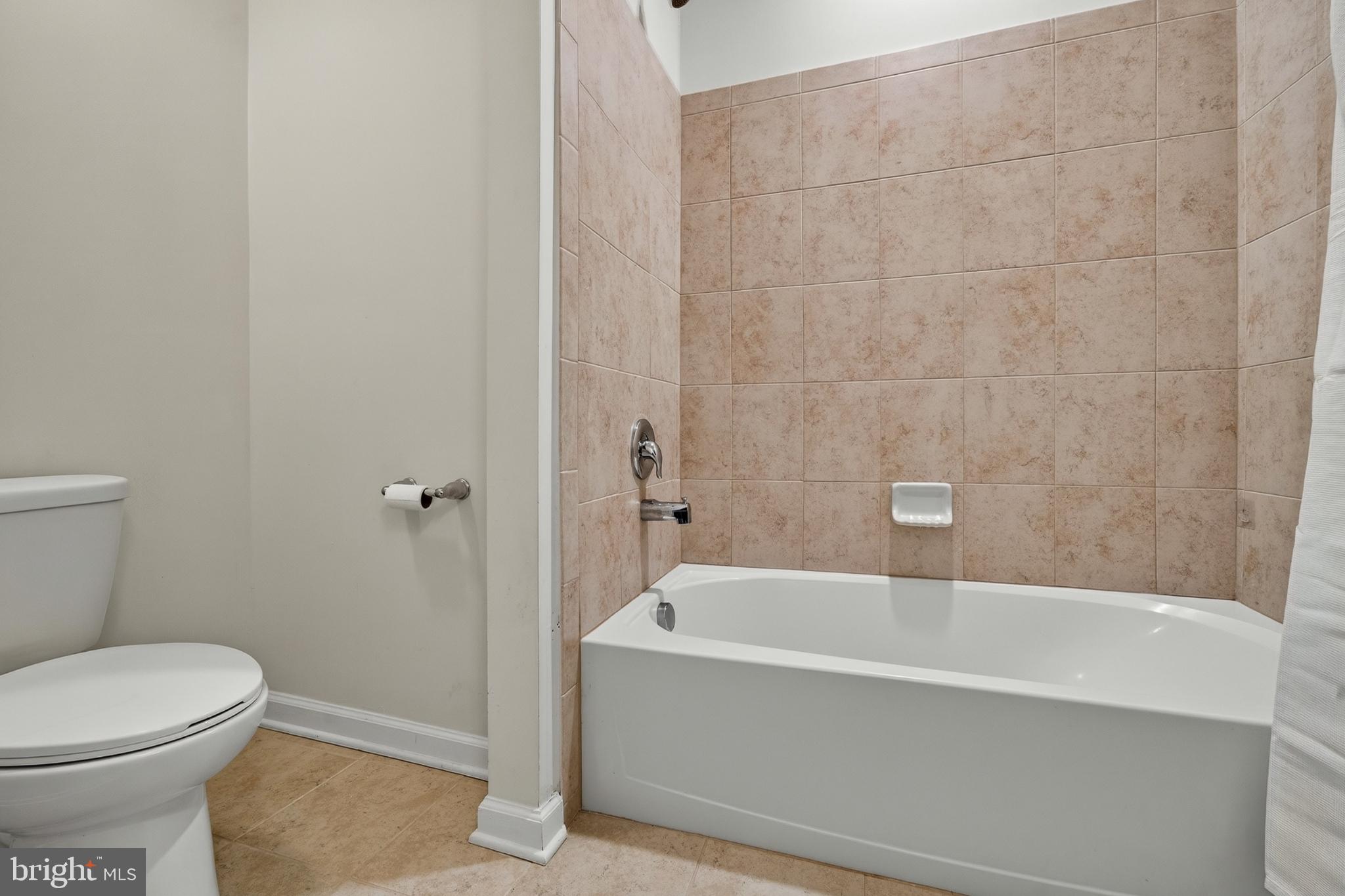 COURT AT CHESTER SP - Residential