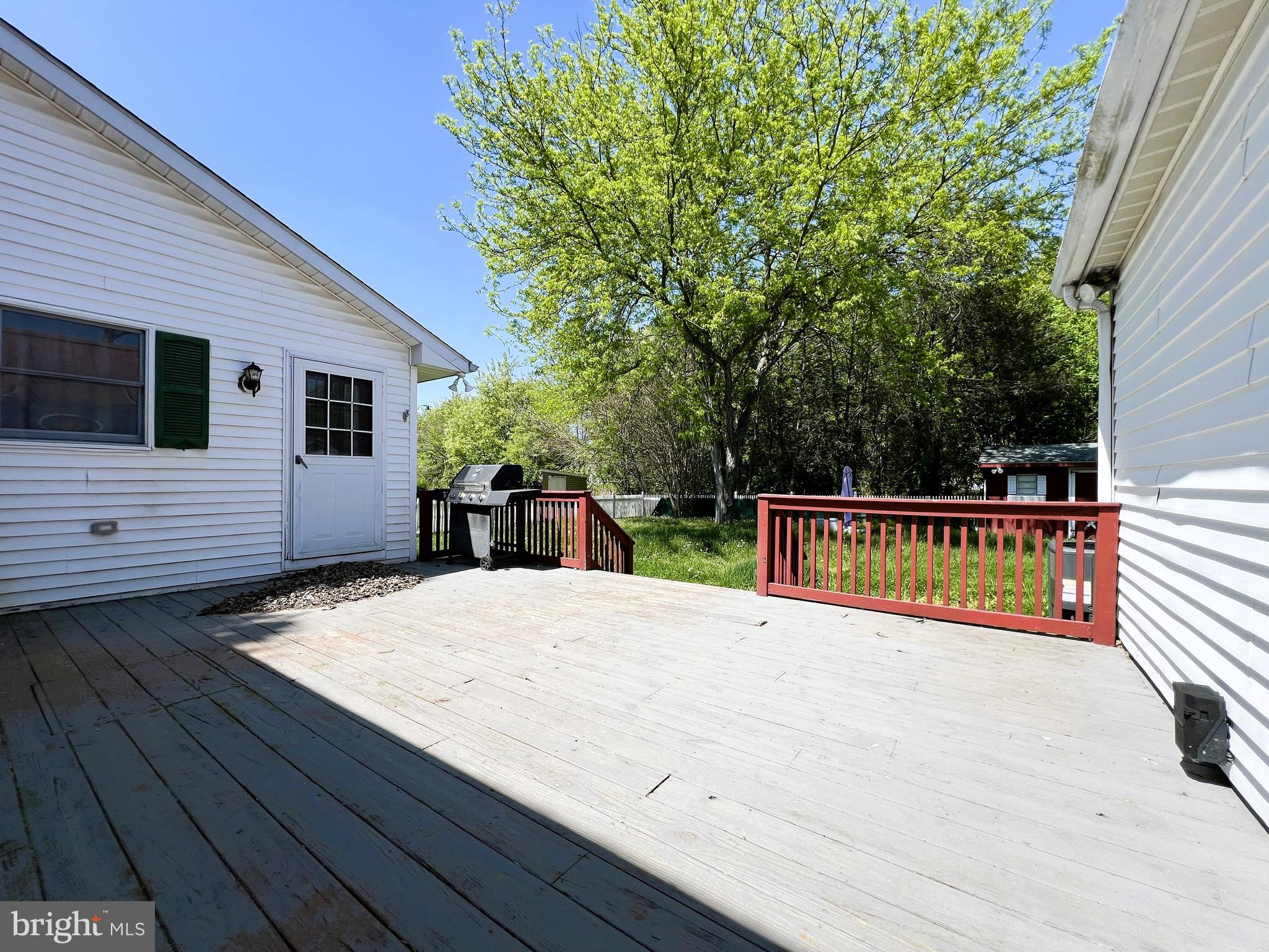MILLINGTON - Residential
