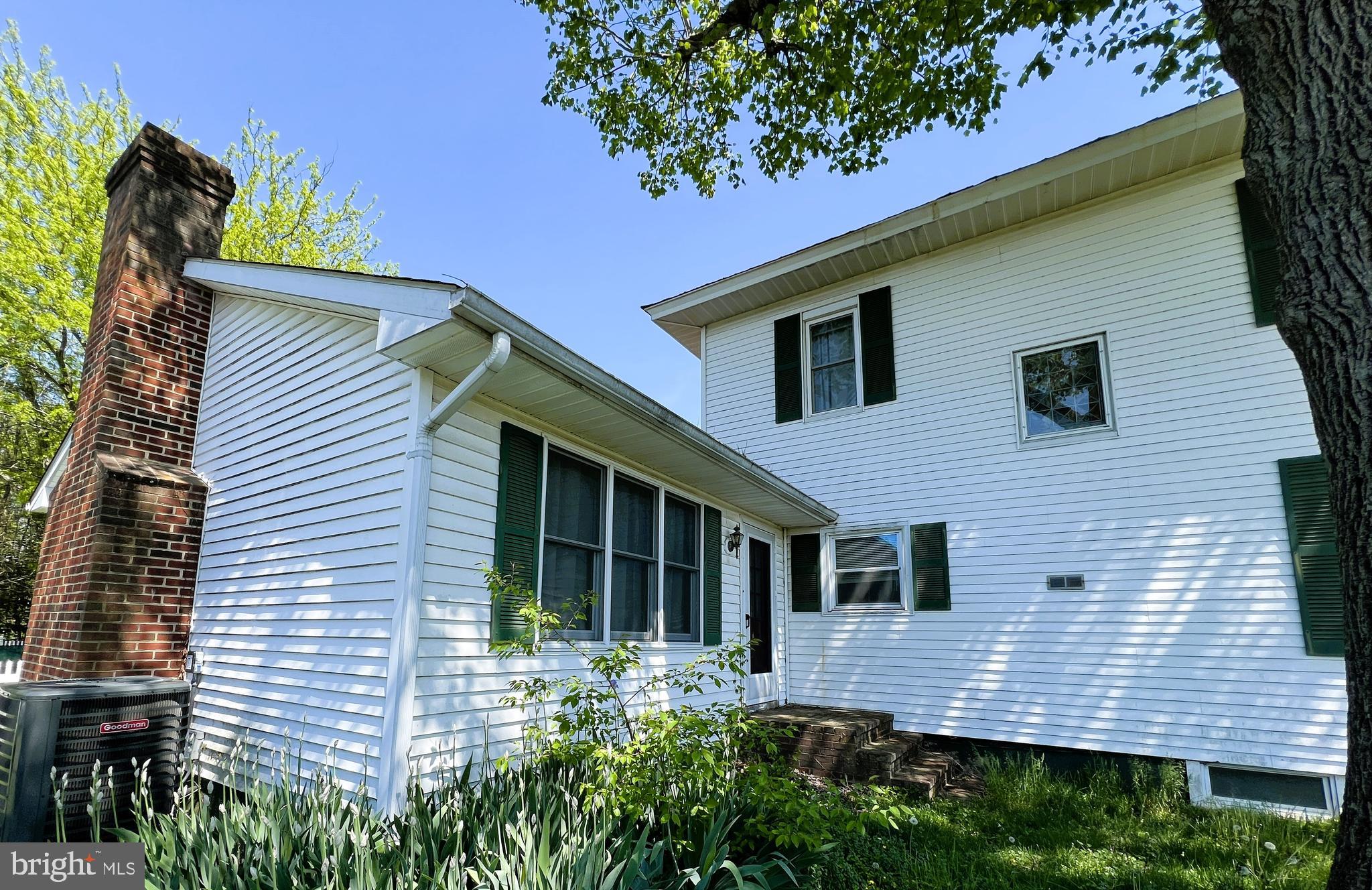 MILLINGTON - Residential