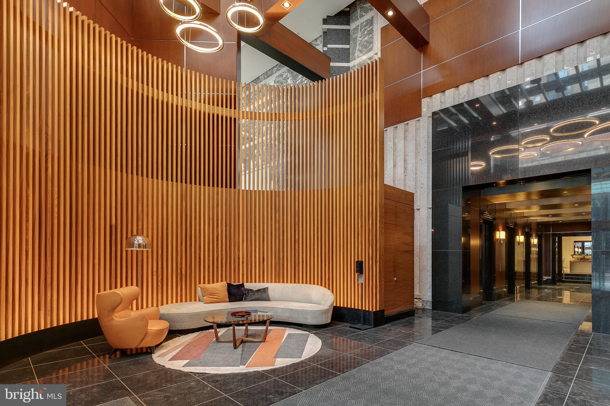 CENTER CITY - Residential