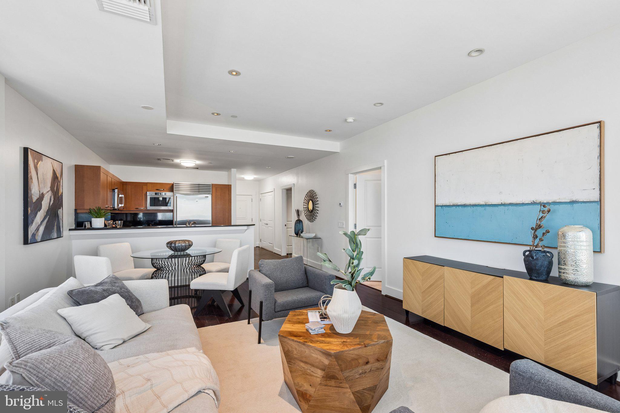 CENTER CITY - Residential