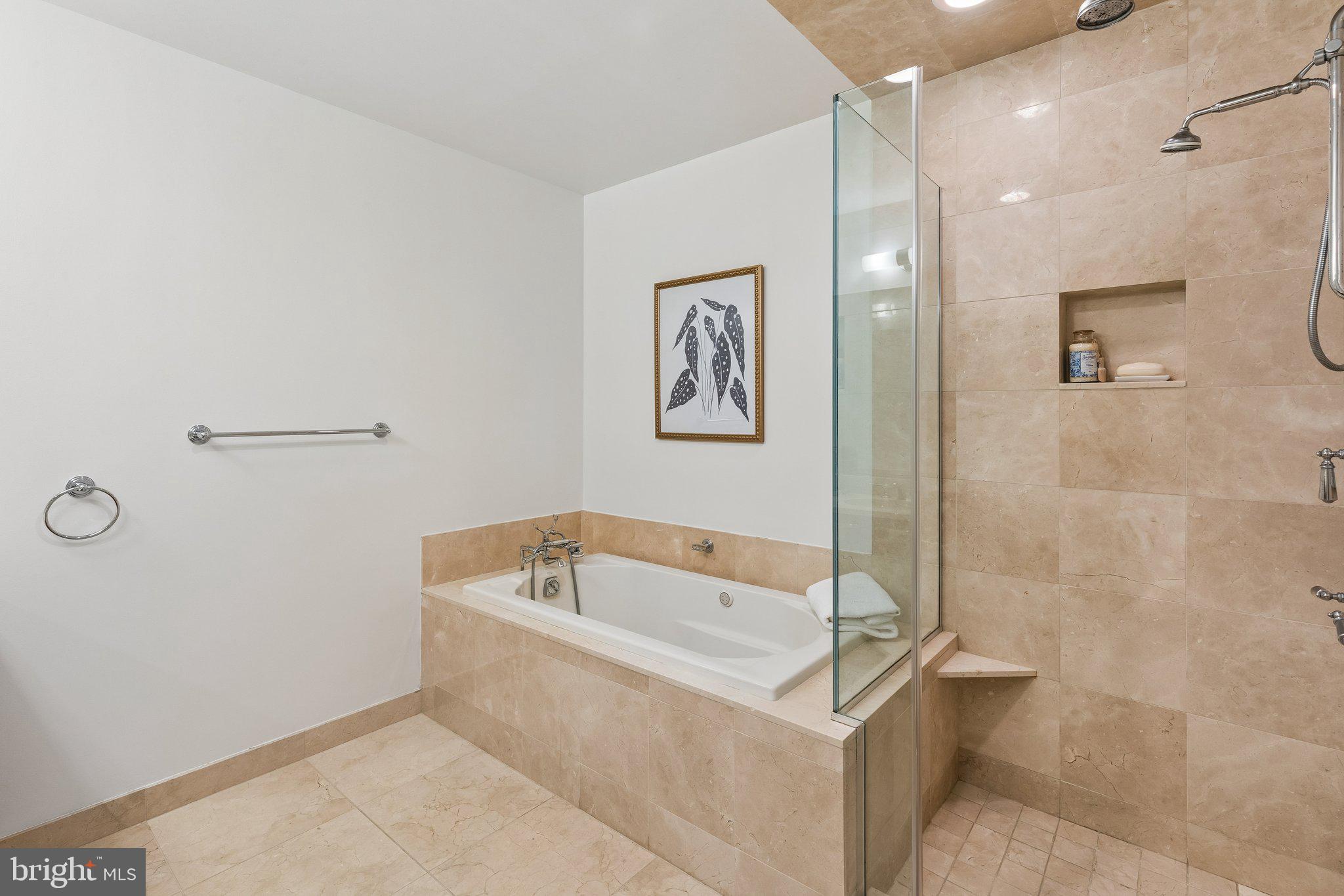 CENTER CITY - Residential