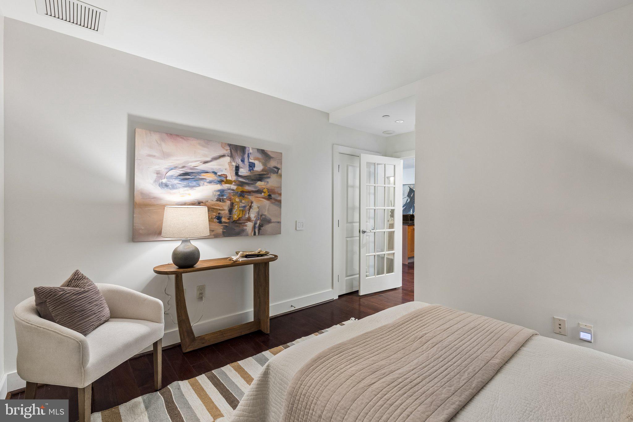 CENTER CITY - Residential